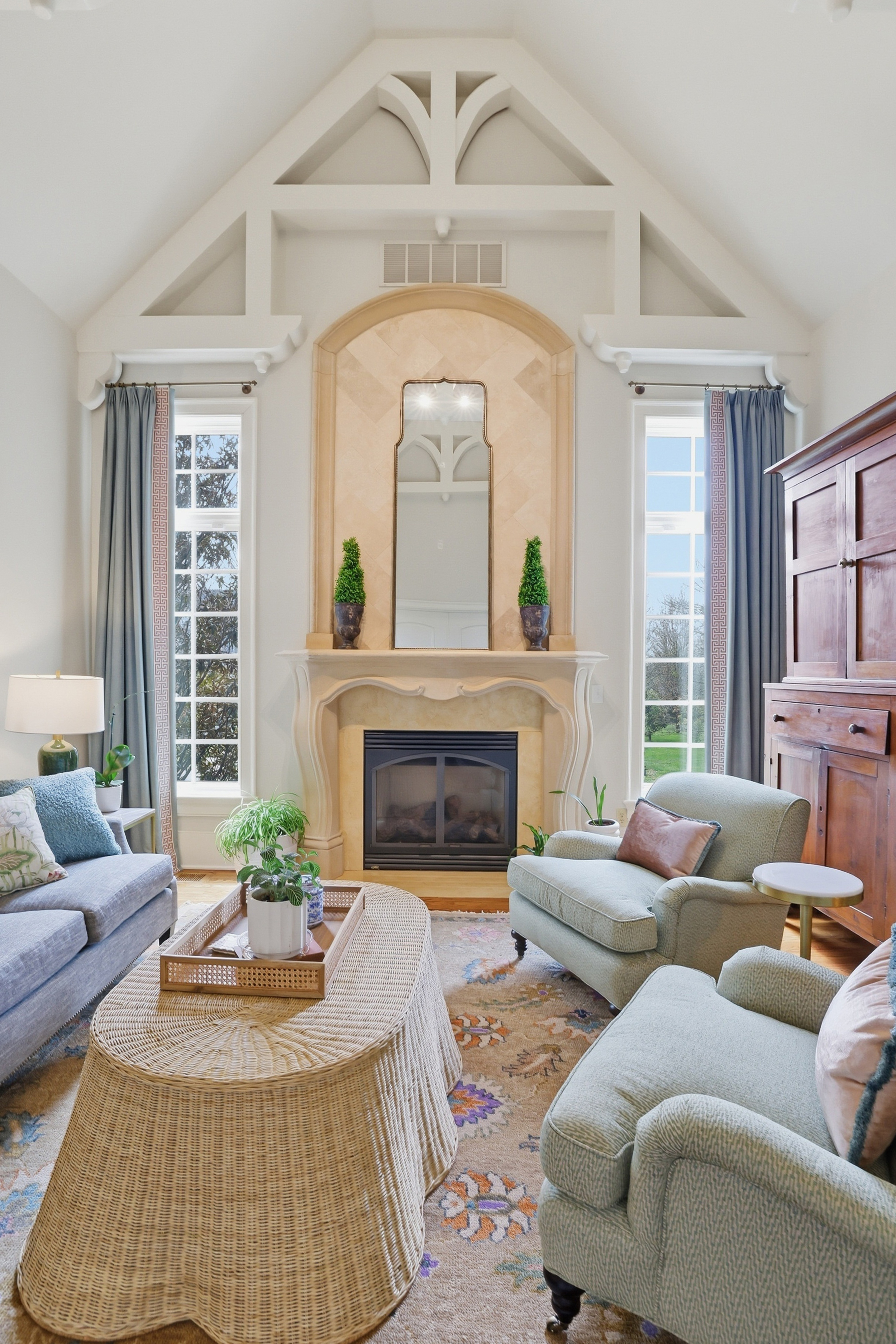  4848 Chelmsbury Lane - 物件實景