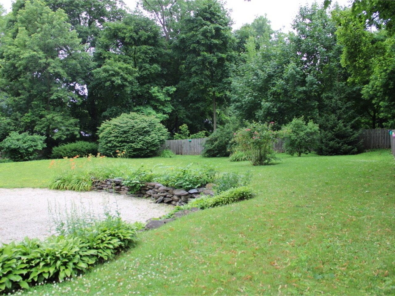 Burlington, Vermont, 05401, United States, 5 Bedrooms Bedrooms, ,2 BathroomsBathrooms,Residential,For Sale,1804397