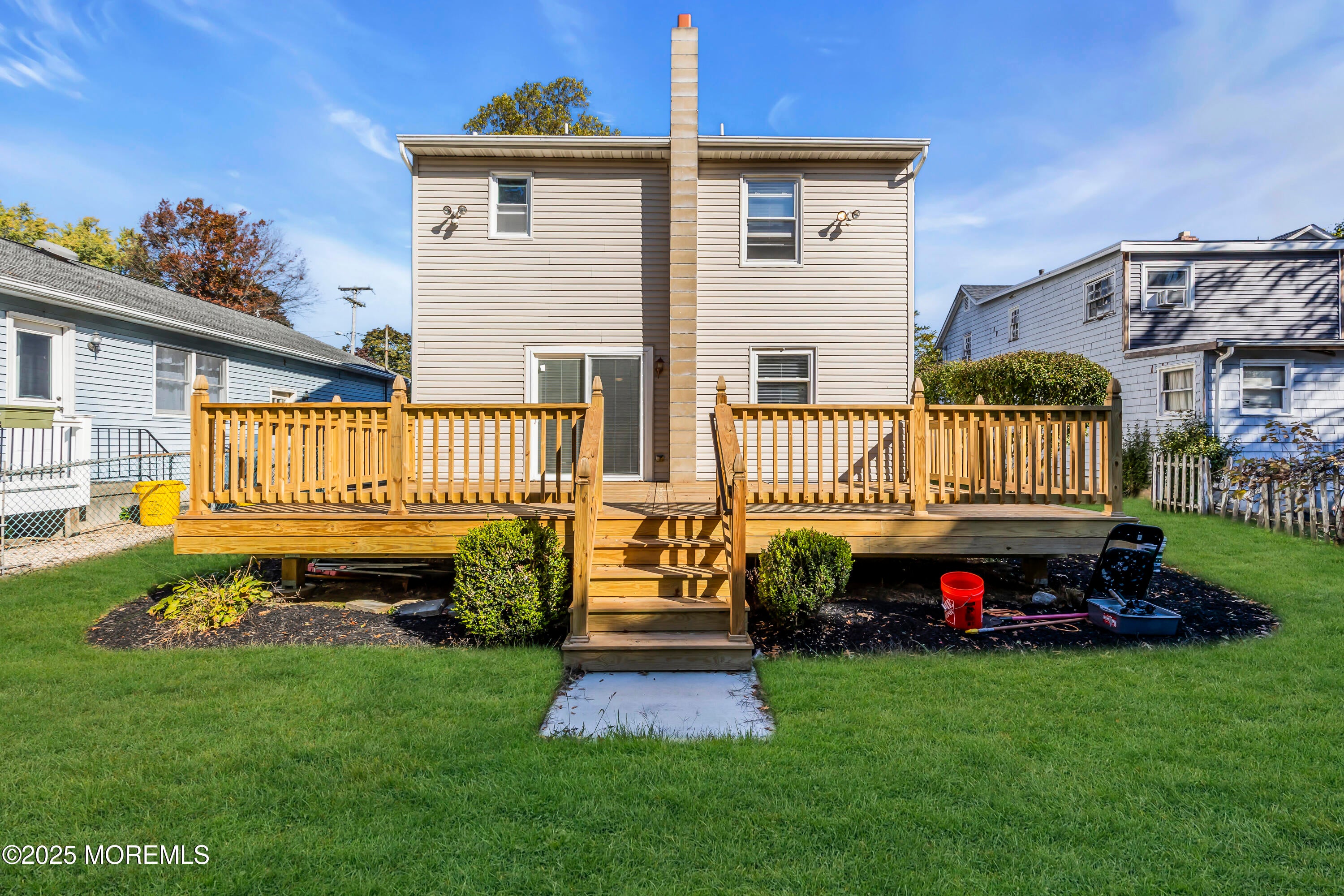 Freehold, New Jersey, 07728, United States, 3 Bedrooms Bedrooms, ,2 BathroomsBathrooms,Residential,For Sale,1990180