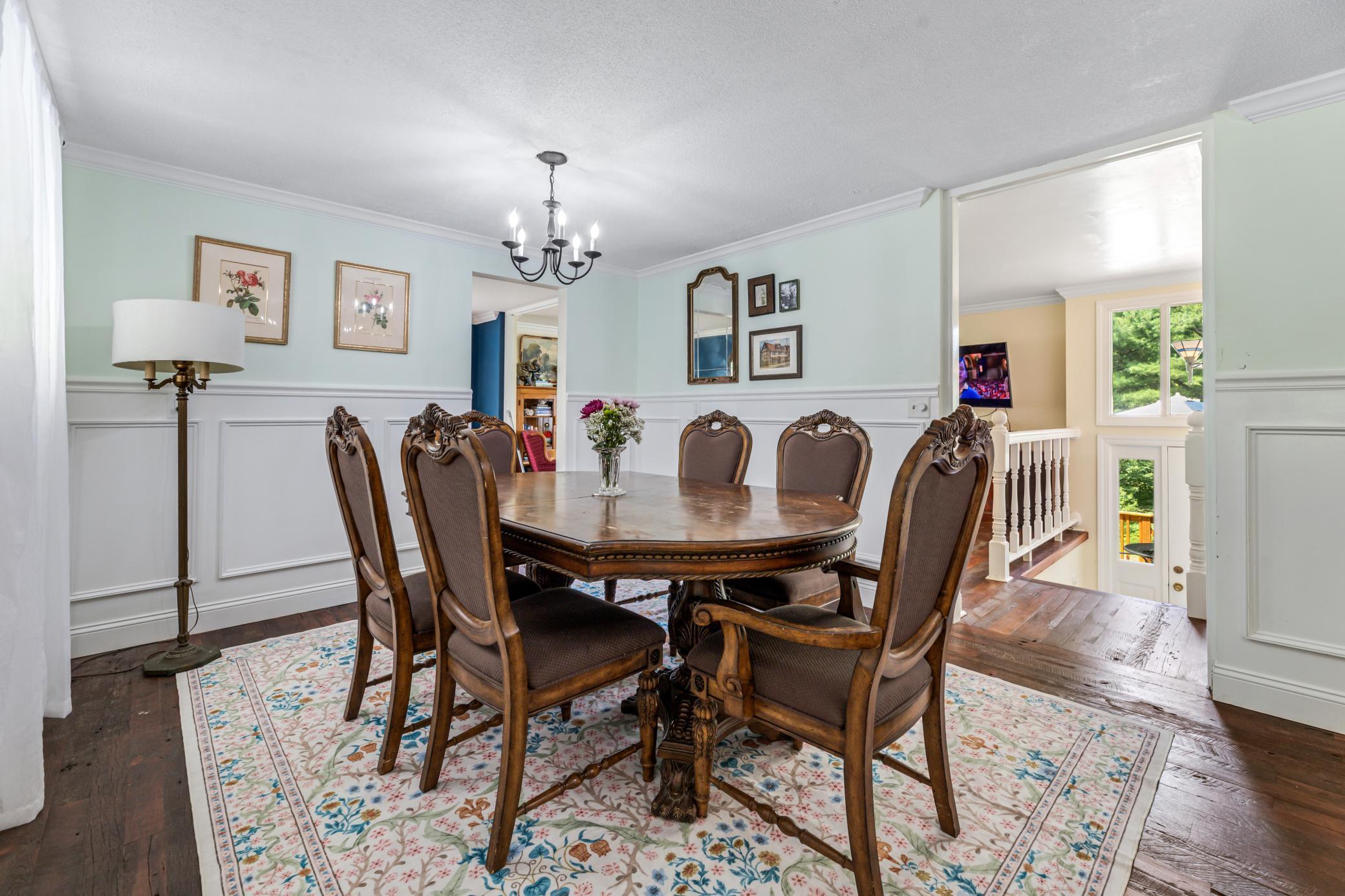 Homer Twp, Minnesota, 55987, United States, 5 Bedrooms Bedrooms, ,2 BathroomsBathrooms,Residential,For Sale,1914366