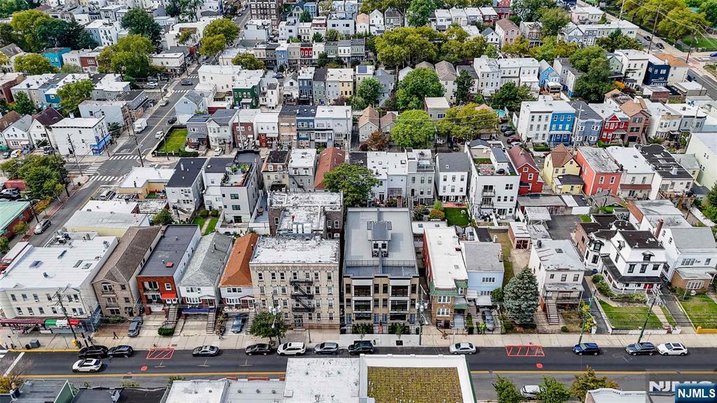 Jersey City, New Jersey, 07307, United States, 3 Bedrooms Bedrooms, ,2 BathroomsBathrooms,Residential,For Sale,1947058