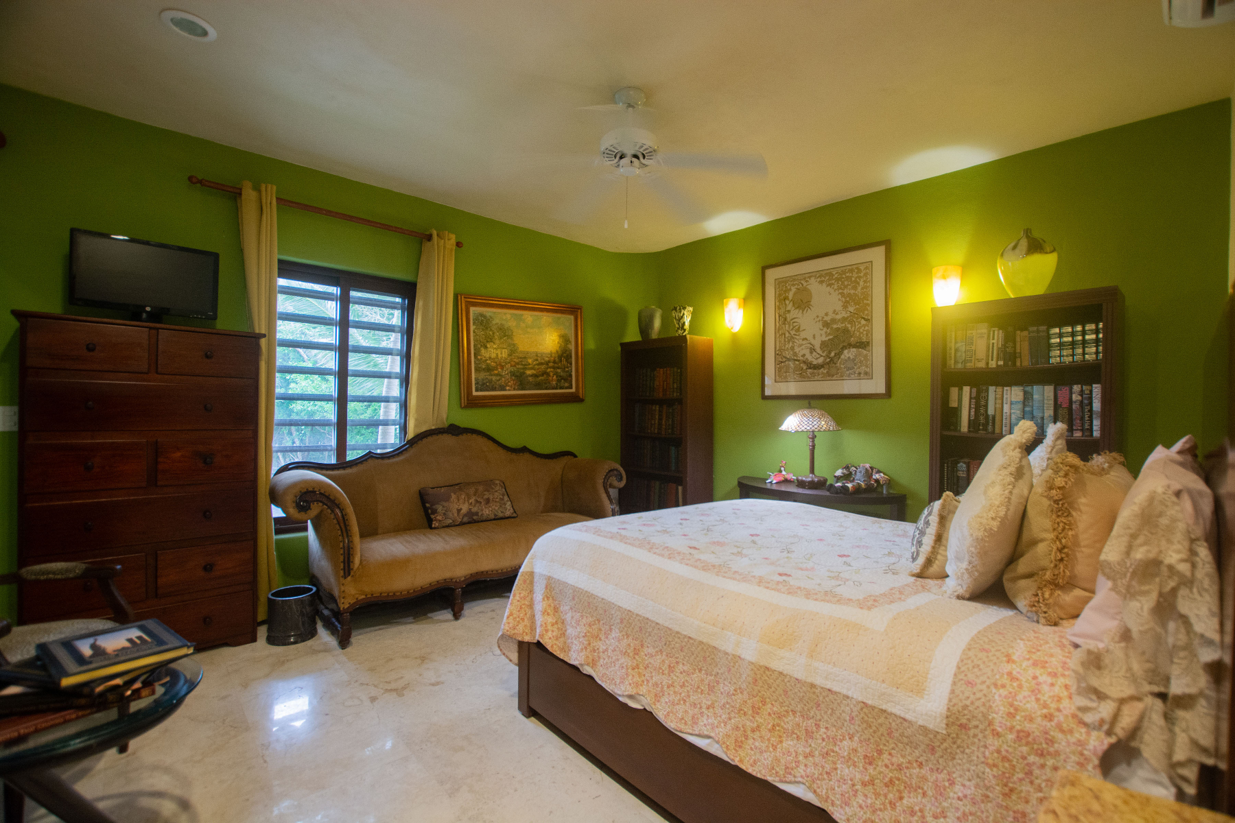  EXCLUSIVE OCEANFRONT RESIDENCE, 2 BED 2 AND BATH PANORAMIC VIEWS - 物件實景