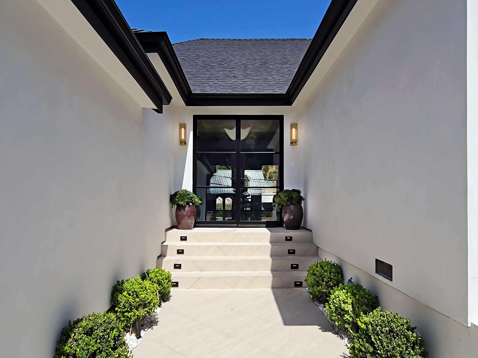  2288 Coldwater Canyon Dr - 物件實景