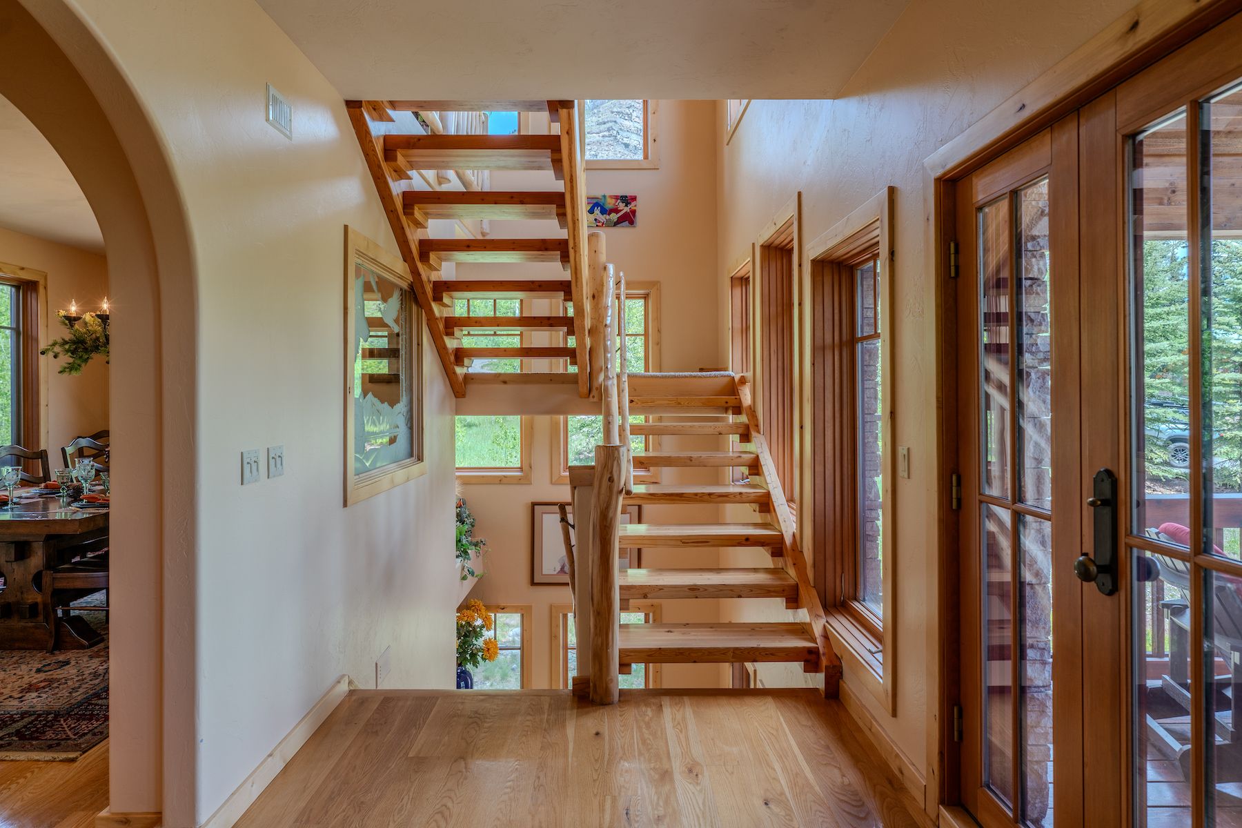  123 Falcon Ridge Road - 物件實景