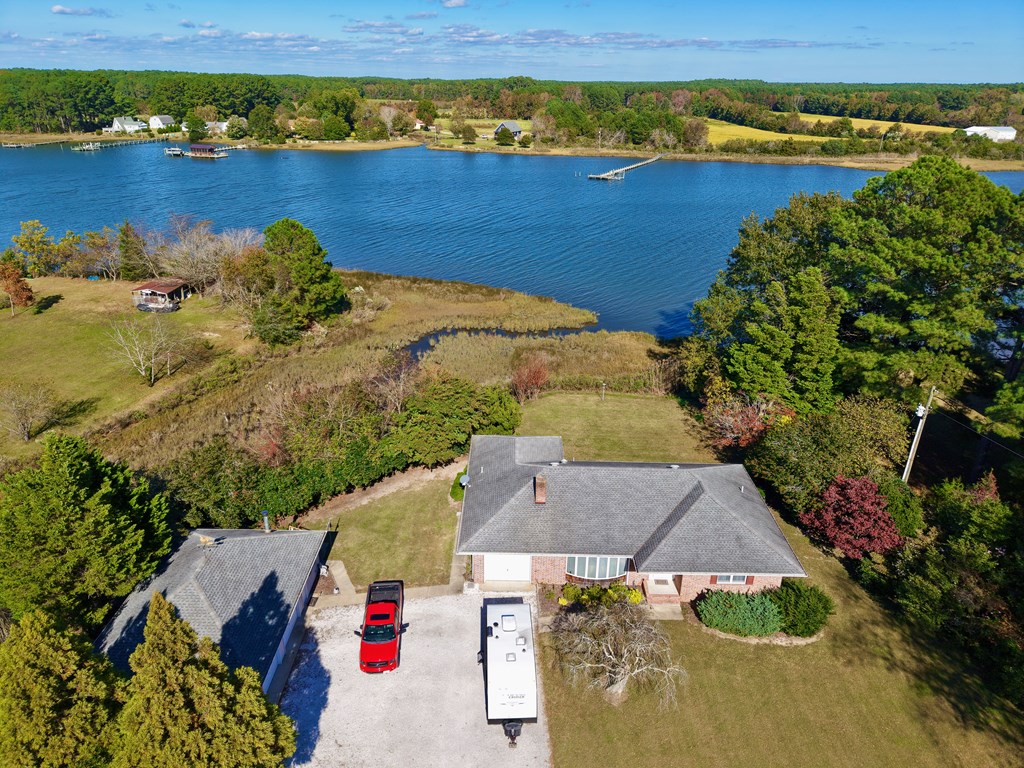 Onancock, Virginia, 23417, United States, 2 Bedrooms Bedrooms, ,2 BathroomsBathrooms,Residential,For Sale,1971701