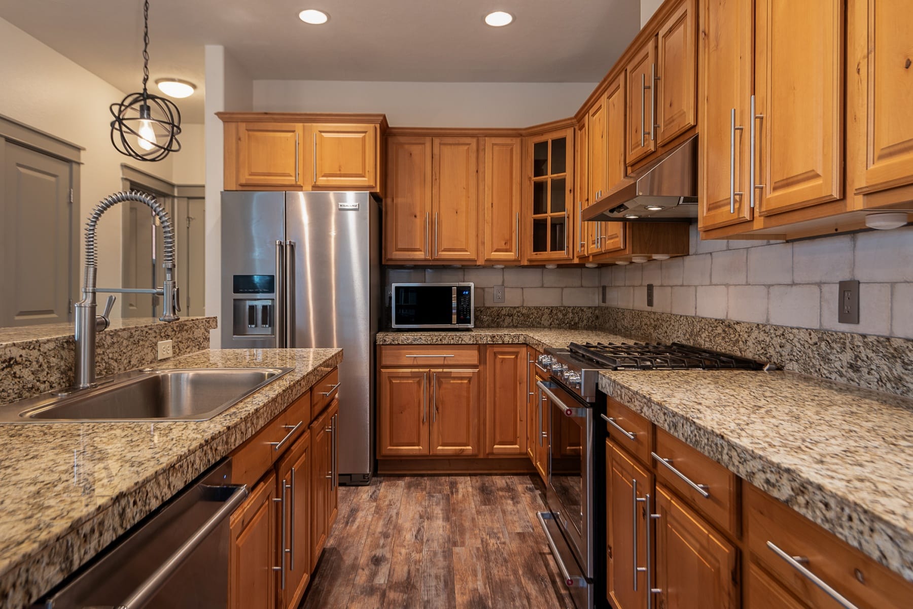  4188 SW Rhyolite Place Redmond, OR 97756 - 物件實景