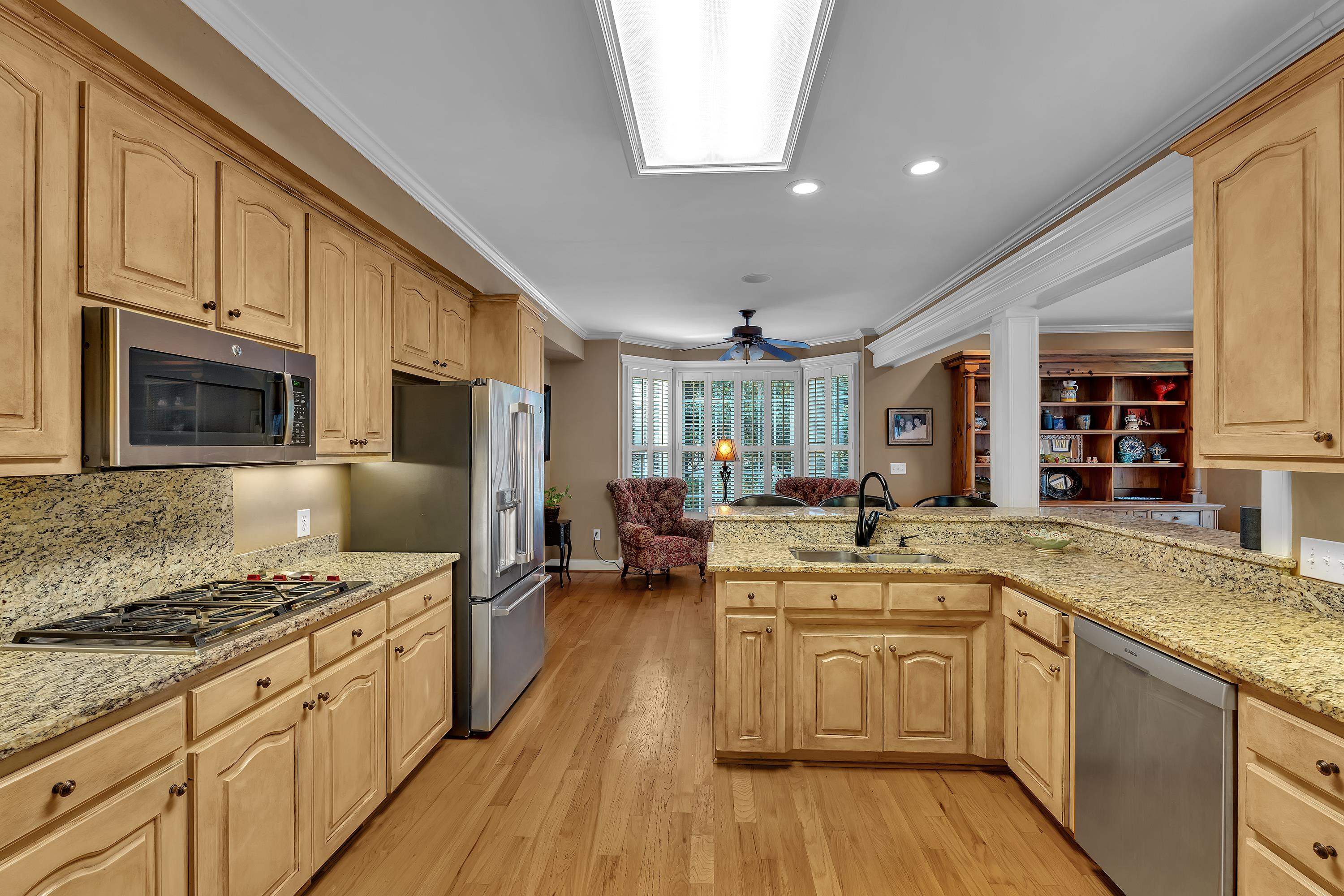 Spartanburg, South Carolina, 29306, United States, 5 Bedrooms Bedrooms, ,5 BathroomsBathrooms,Residential,For Sale,1876964