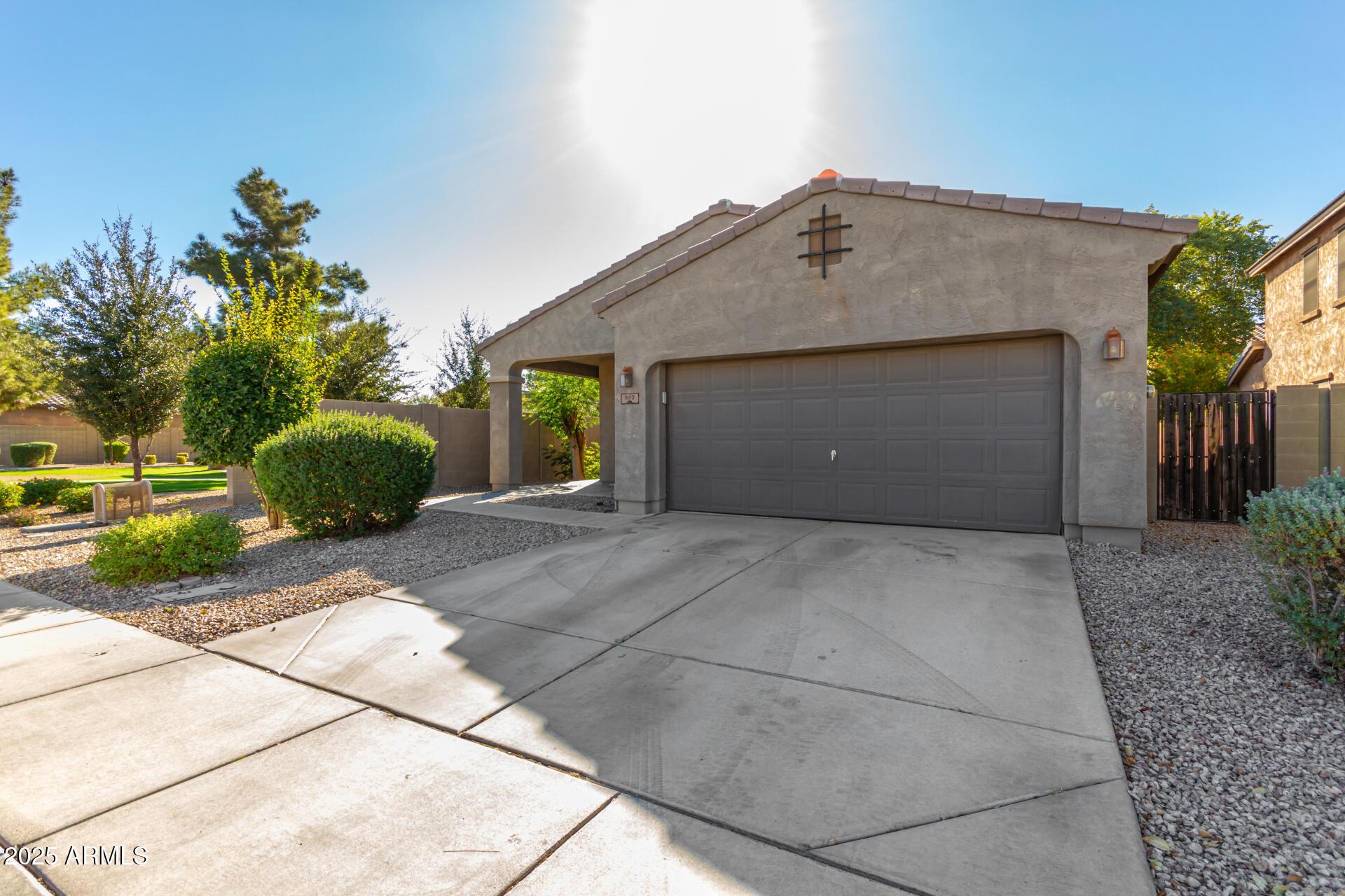 Chandler, Arizona, 85225, United States, 3 Bedrooms Bedrooms, ,2 BathroomsBathrooms,Residential,For Sale,1852151