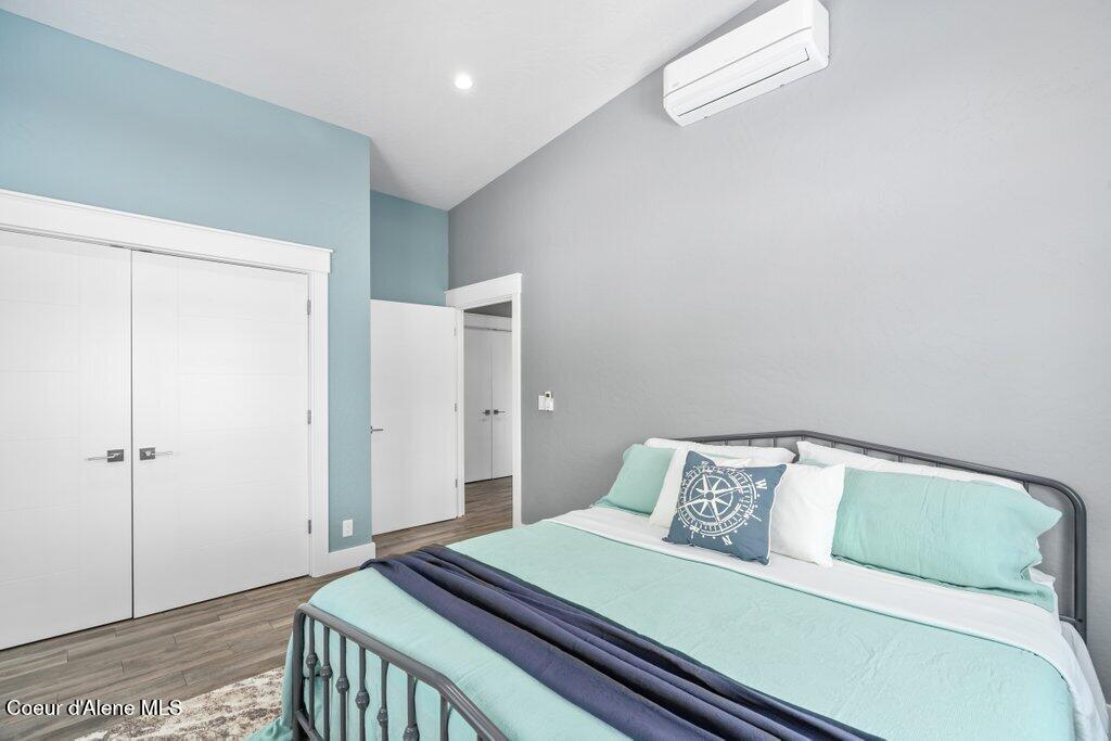 Sandpoint, Idaho, 83864, United States, 4 Bedrooms Bedrooms, ,3 BathroomsBathrooms,Residential,For Sale,1983378