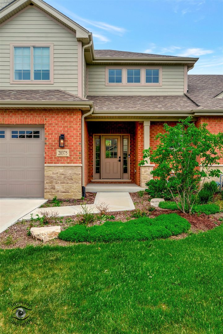 Frankfort, Illinois, 60423, United States, 3 Bedrooms Bedrooms, ,3 BathroomsBathrooms,Residential,For Sale,1915940