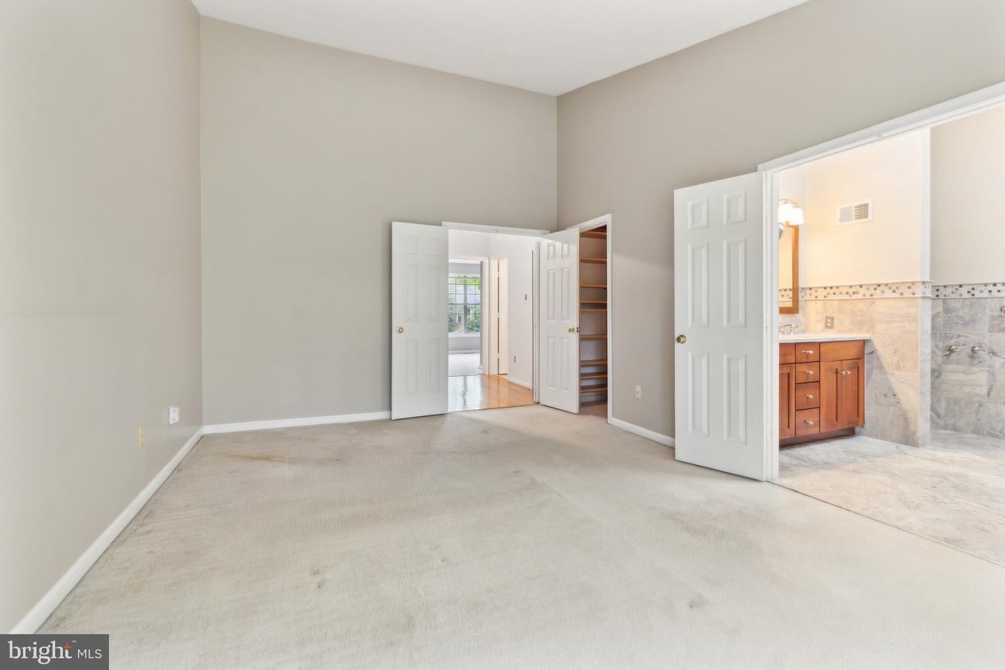 OLNEY, Maryland, 20832, United States, 3 Bedrooms Bedrooms, ,4 BathroomsBathrooms,Residential,For Sale,1931651
