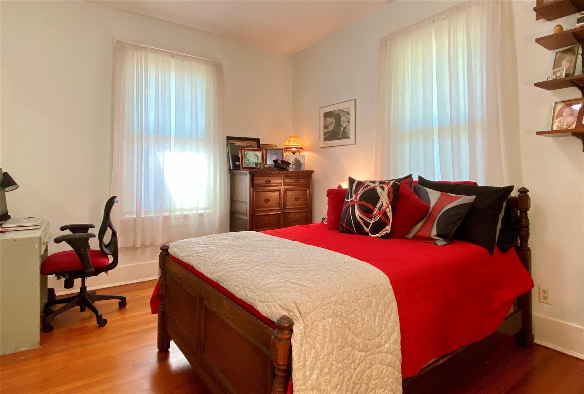 Galveston, Texas, 77551, United States, 3 Bedrooms Bedrooms, ,3 BathroomsBathrooms,Residential,For Sale,1805547