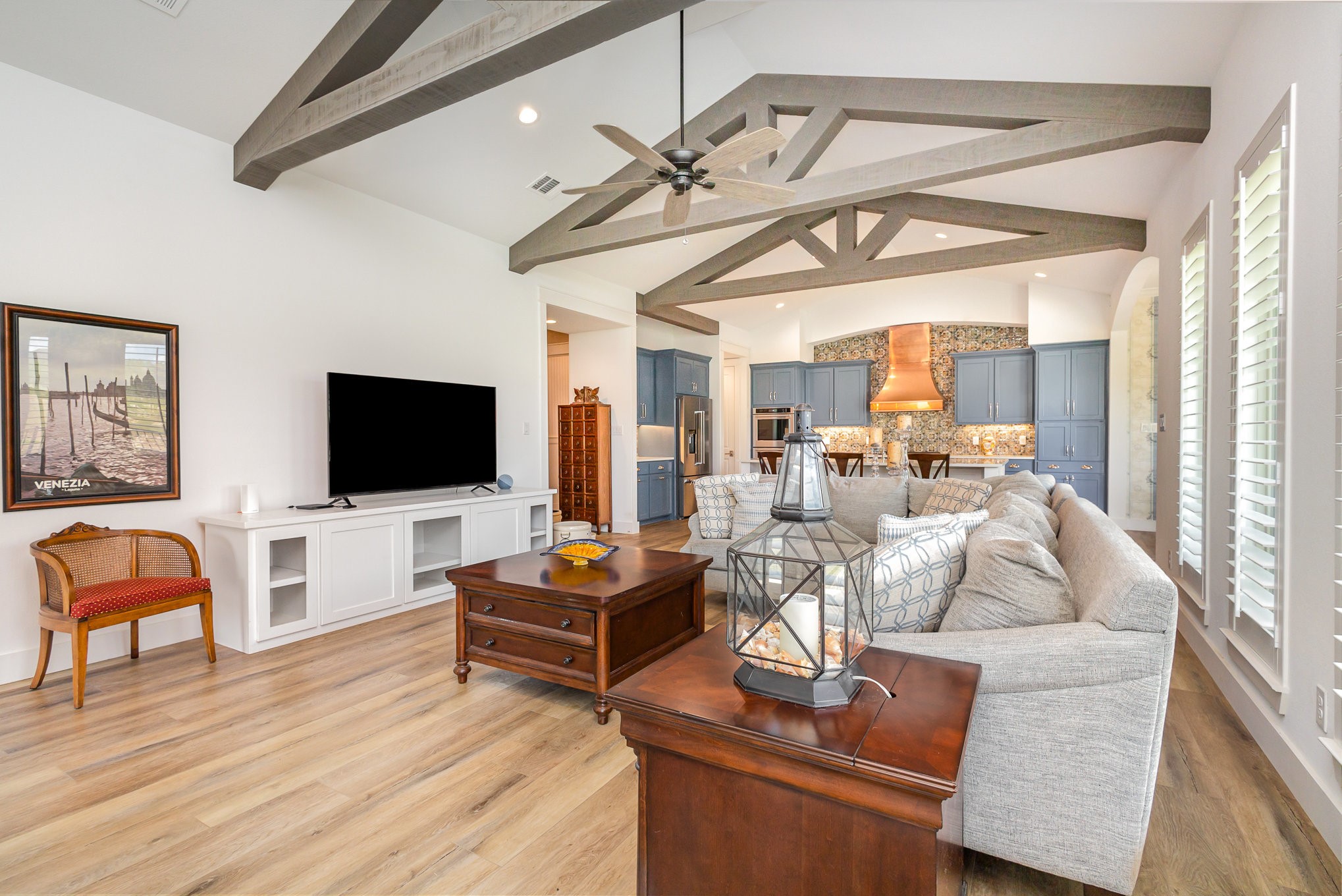 Cross Roads, Texas, 76227, United States, 4 Bedrooms Bedrooms, ,3 BathroomsBathrooms,Residential,For Sale,1865496