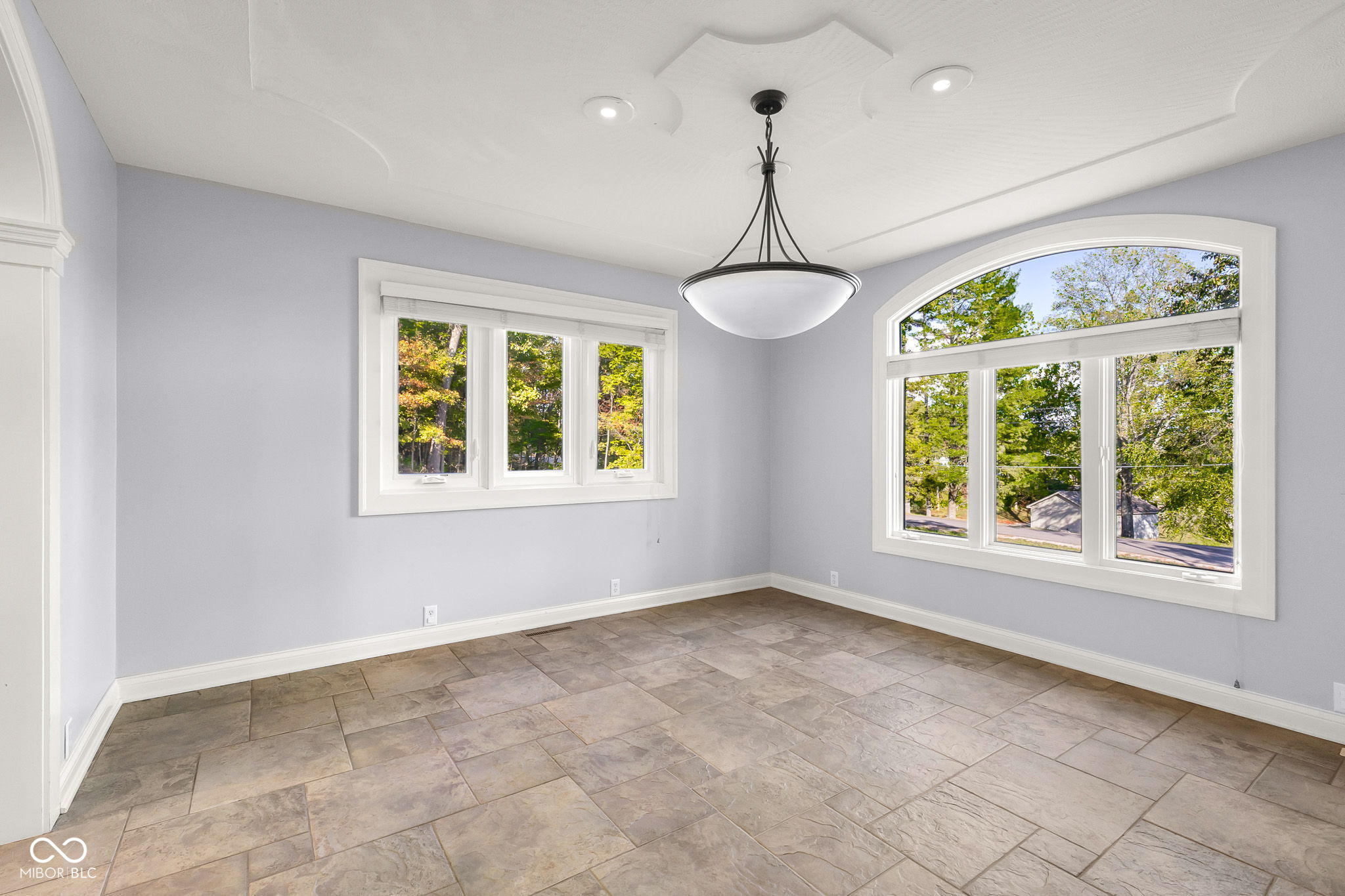 Columbus, Indiana, 47201, United States, 5 Bedrooms Bedrooms, ,6 BathroomsBathrooms,Residential,For Sale,1982008