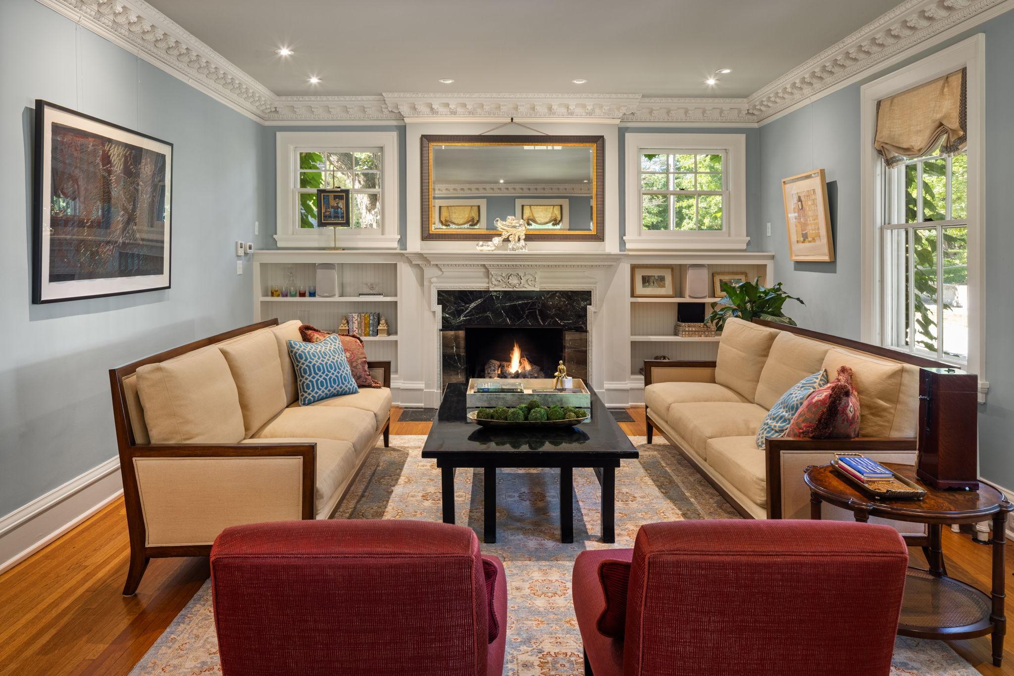 Minneapolis, Minnesota, 55405, United States, 5 Bedrooms Bedrooms, ,3 BathroomsBathrooms,Residential,For Sale,2000918