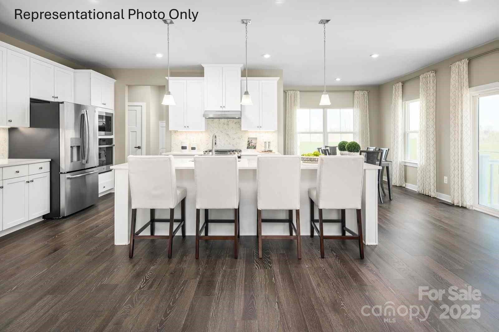 Indian Trail, North Carolina, 28079, United States, 5 Bedrooms Bedrooms, ,4 BathroomsBathrooms,Residential,For Sale,1979240