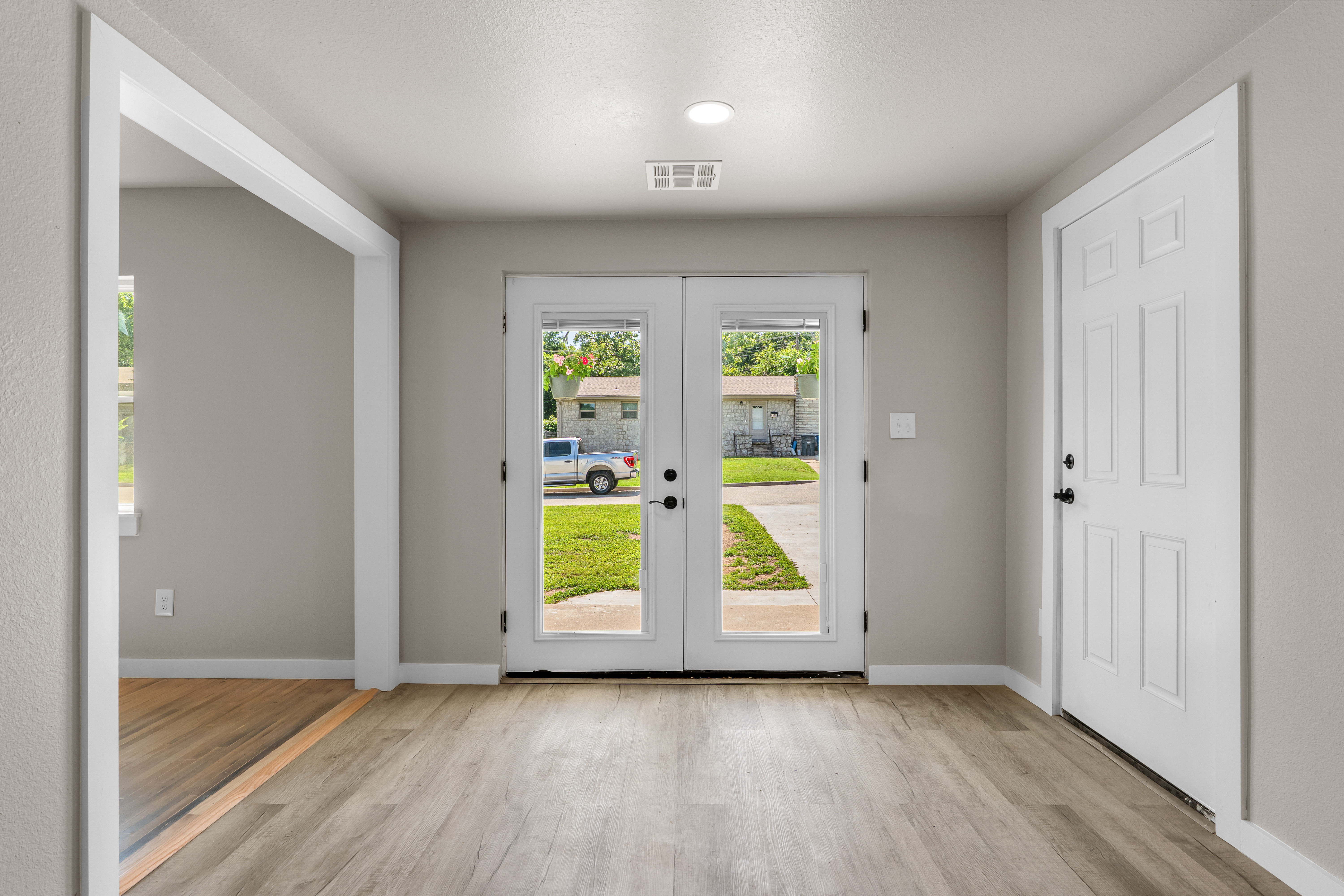  2139 W 46th Place, Tulsa, OK, 74107 - 物件實景