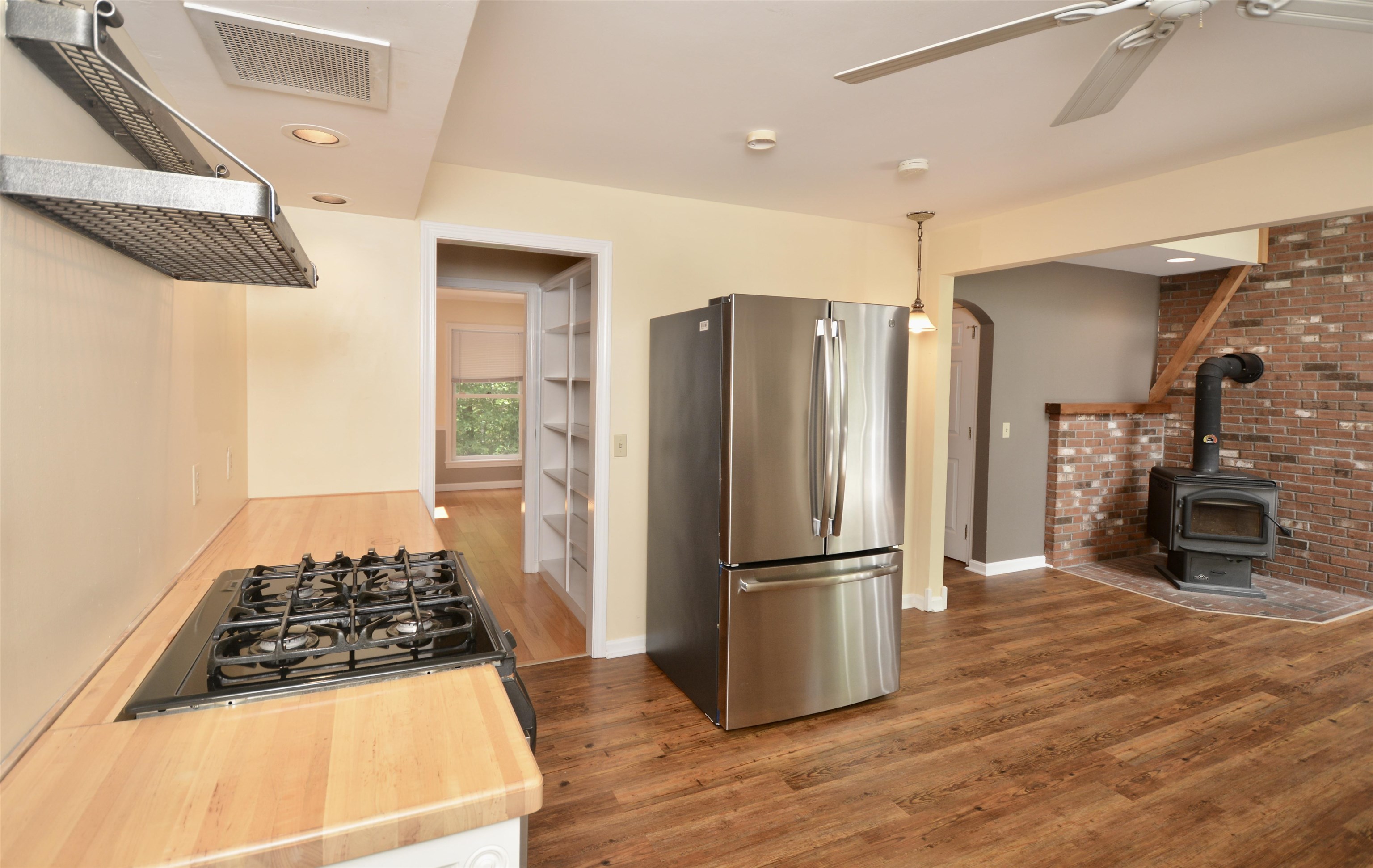 Grantham, New Hampshire, 03753, United States, 3 Bedrooms Bedrooms, ,3 BathroomsBathrooms,Residential,For Sale,1932050