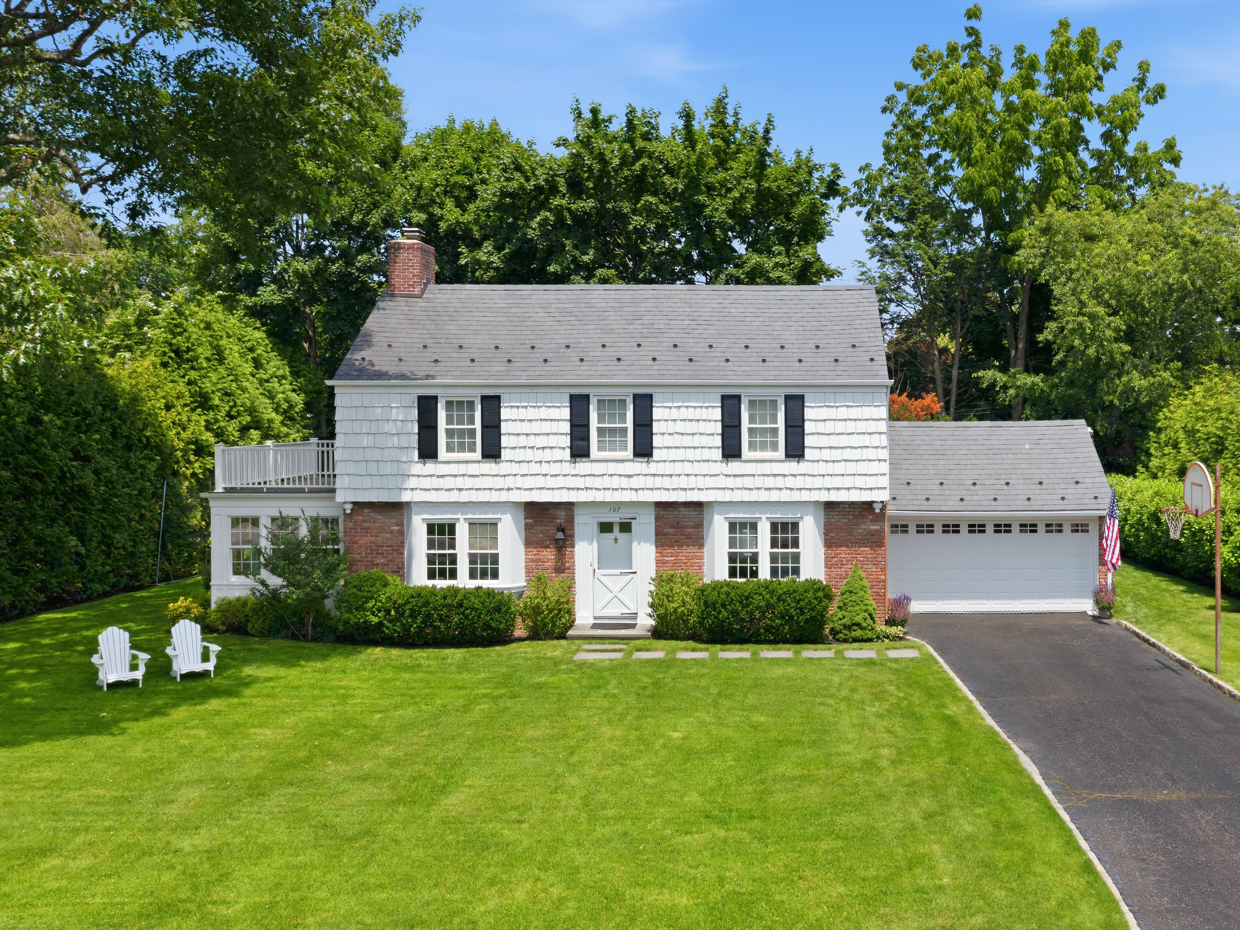  107 Dogwood Lane, Manhasset, NY, 11030 - 物件實景