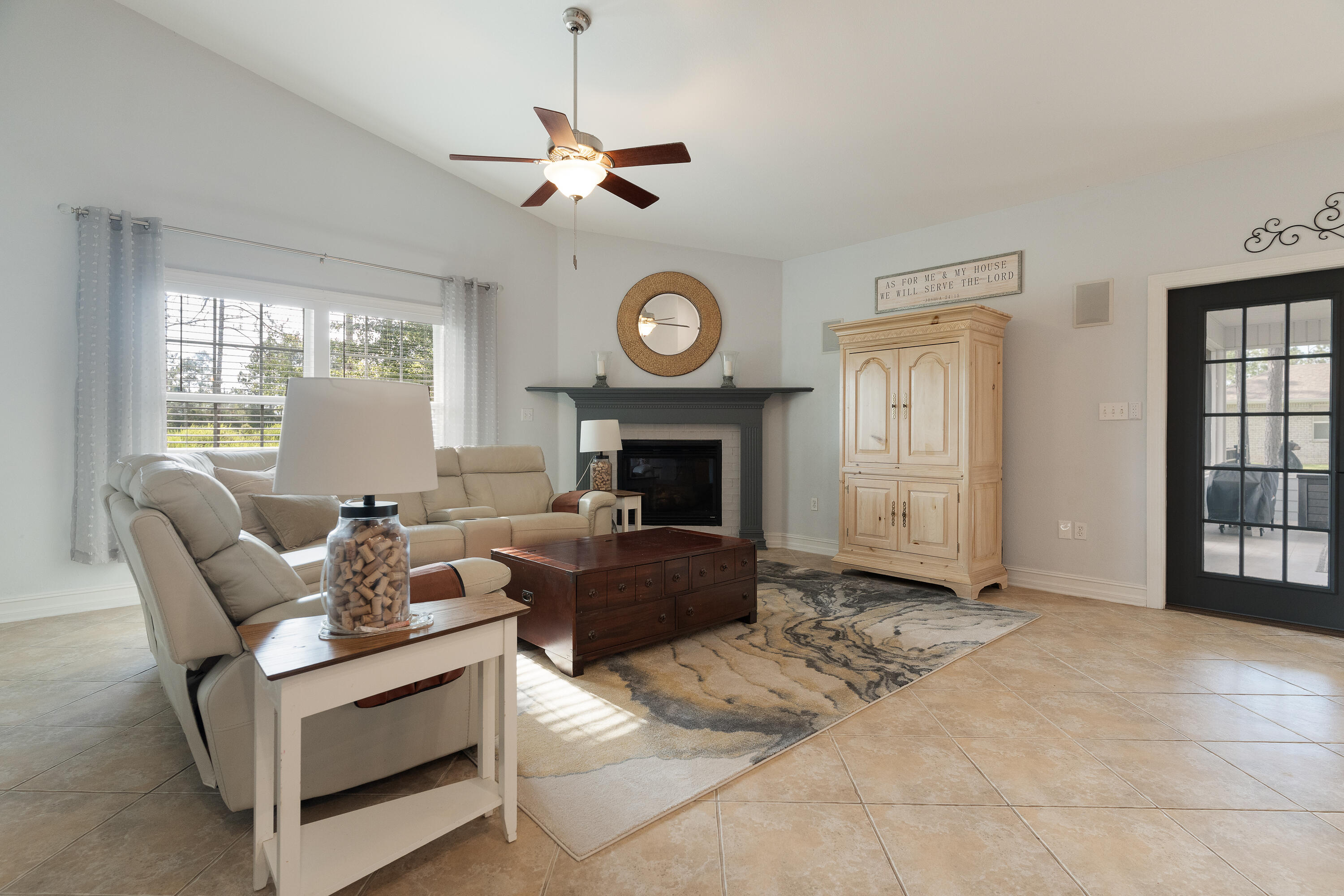 Freeport, Florida, 32439, United States, 4 Bedrooms Bedrooms, ,3 BathroomsBathrooms,Residential,For Sale,1948335