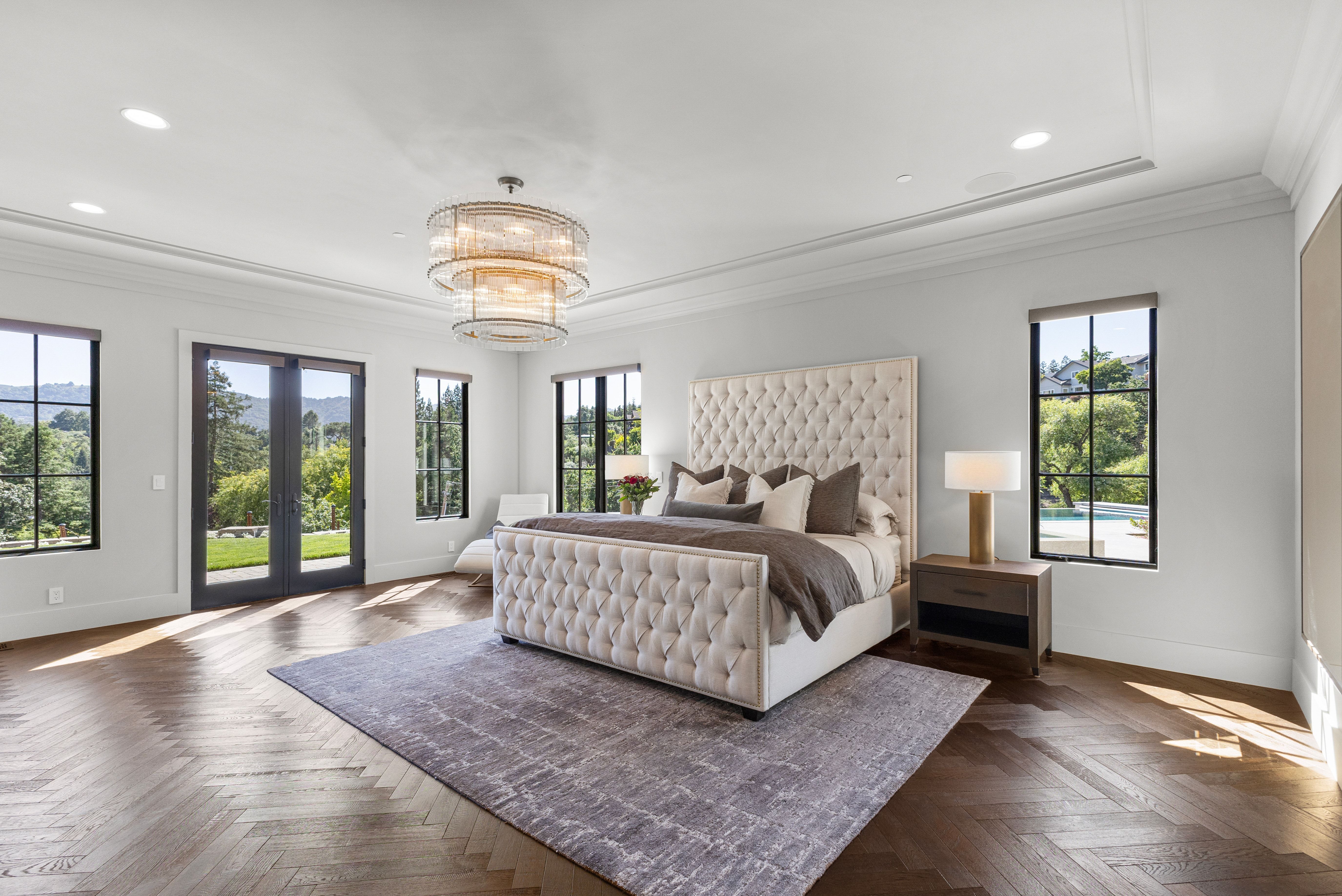 Grand Luxury Estate on 1.5± Acres with Vineyard and Infinity Pool - 物件實景
