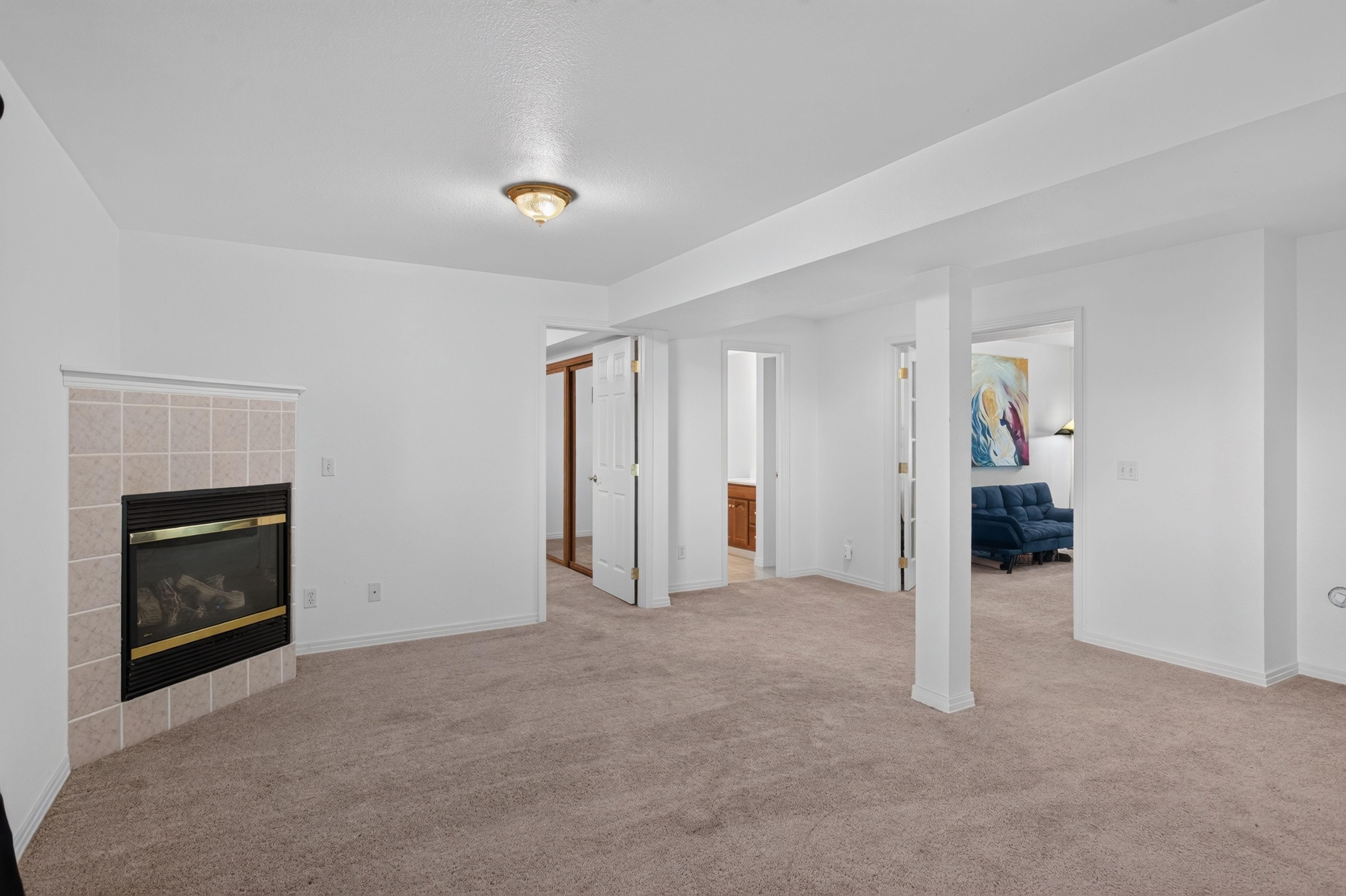  Beautifully Appointed Ranch-Style Home In Desirable Founders Village - 物件實景