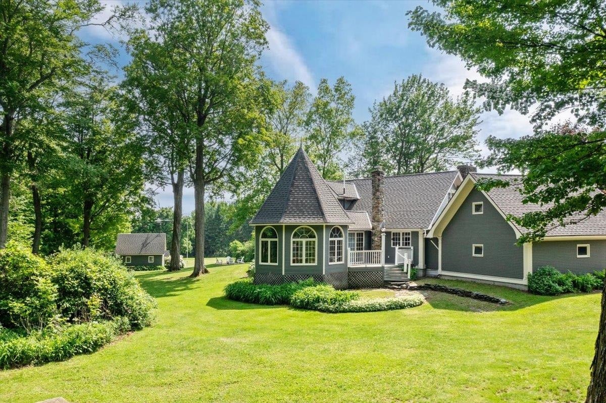 Swanton, Vermont, 05488, United States, 3 Bedrooms Bedrooms, ,1 BathroomBathrooms,Residential,For Sale,1938569