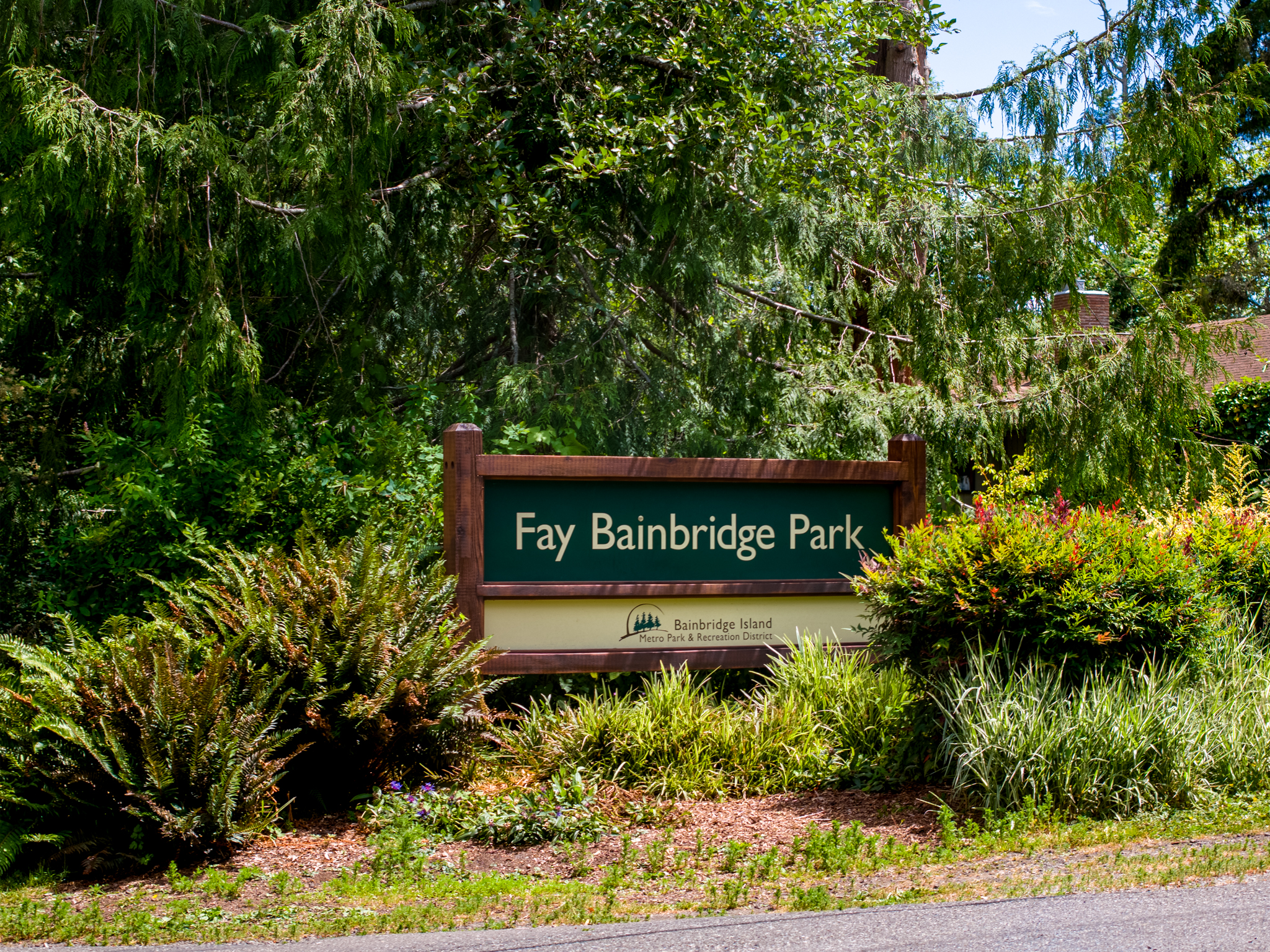  10095 NE Knight Rd, Bainbridge Island, WA 98110 - 物件實景