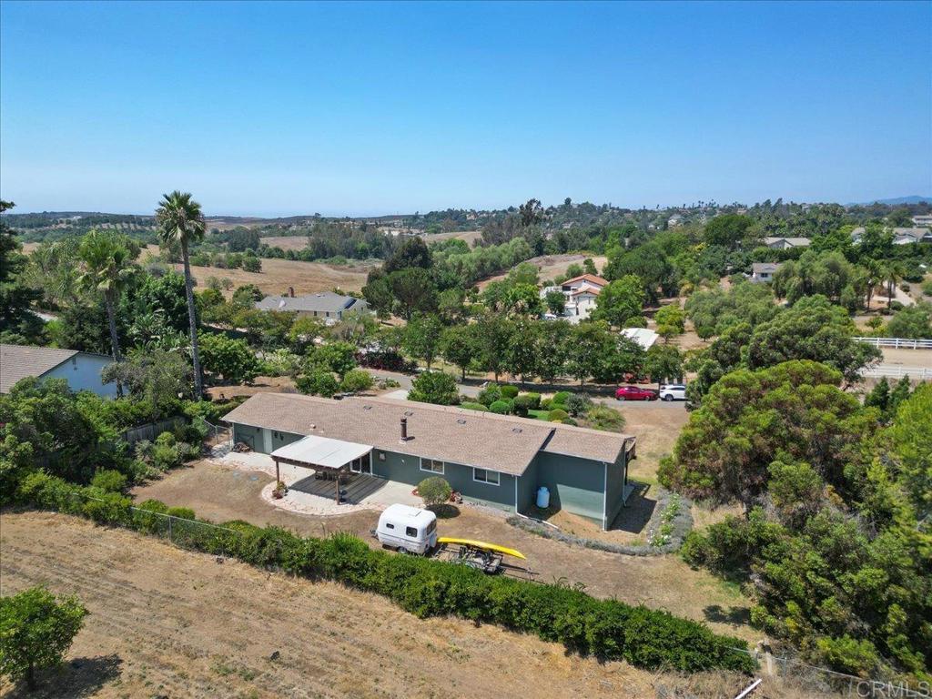 Fallbrook, California, 92028, United States, 3 Bedrooms Bedrooms, ,2 BathroomsBathrooms,Residential,For Sale,1947109