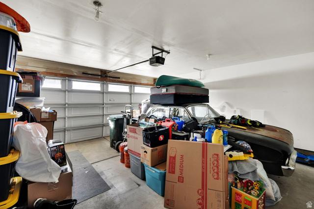 Sandy, Utah, 84094, United States, 4 Bedrooms Bedrooms, ,4 BathroomsBathrooms,Residential,For Sale,2000349