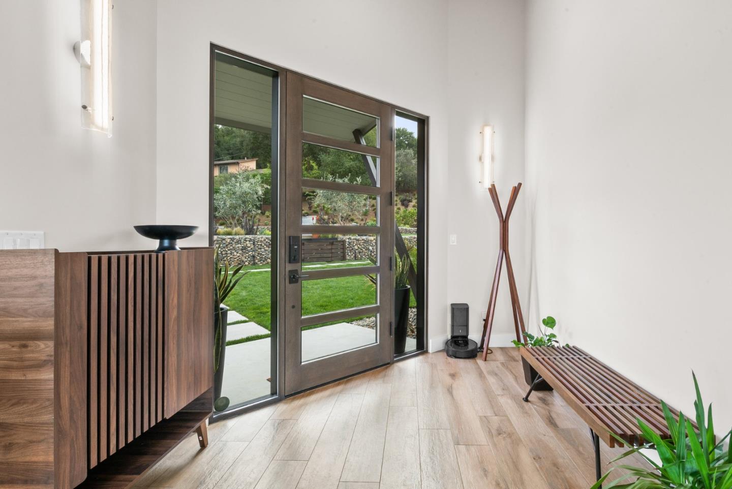 Los Gatos, California, 95030, United States, 5 Bedrooms Bedrooms, ,6 BathroomsBathrooms,Residential,For Sale,1997013