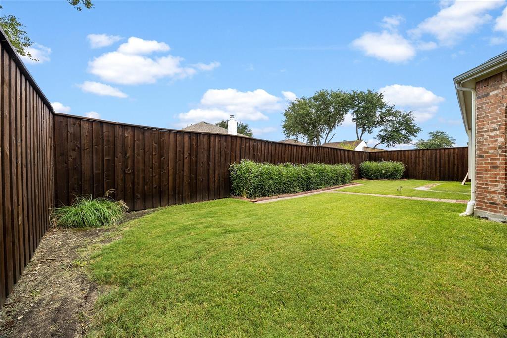 Sachse, Texas, 75048, United States, 4 Bedrooms Bedrooms, ,2 BathroomsBathrooms,Residential,For Sale,1950644