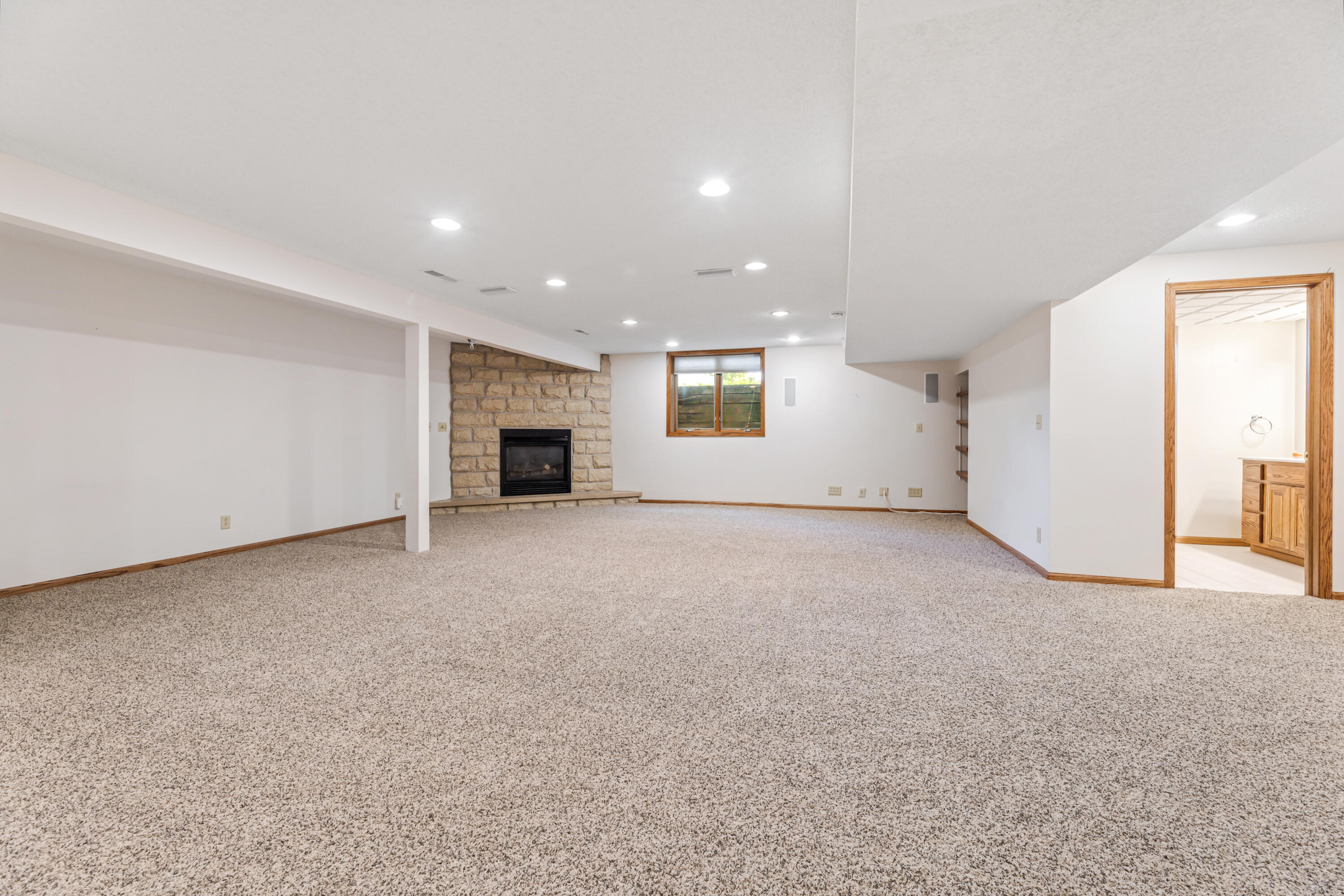 Homer, Minnesota, 55987, United States, 3 Bedrooms Bedrooms, ,3 BathroomsBathrooms,Residential,For Sale,1906704