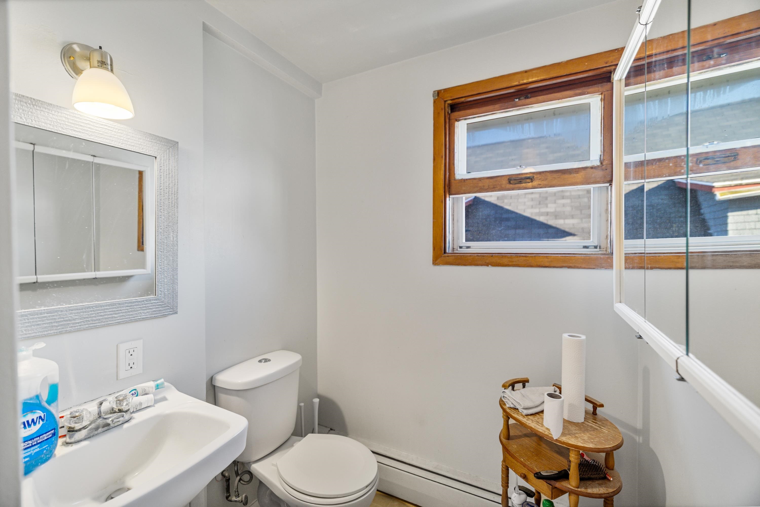 CHARLOTTETOWN, Prince Edward Island, C1A 3E4, CA, 3 Bedrooms Bedrooms, ,Residential,For Sale,1876042