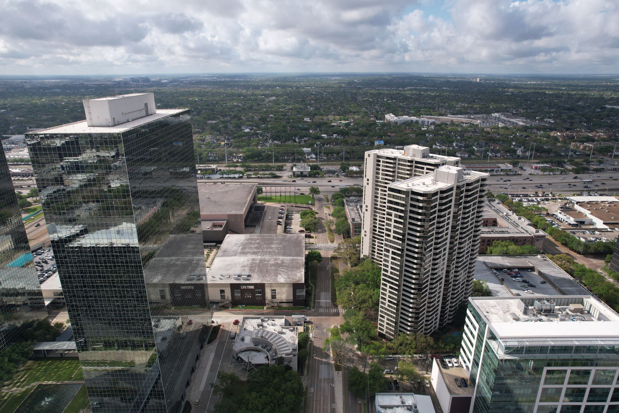  14 Greenway Plaza #2P - 物件實景
