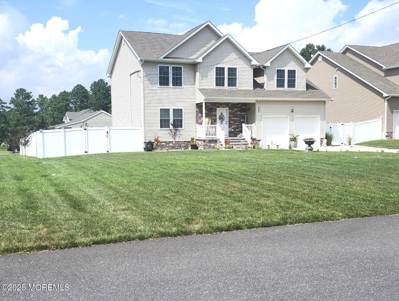 Bayville, New Jersey, 08721, United States, 4 Bedrooms Bedrooms, ,3 BathroomsBathrooms,Residential,For Sale,1927815
