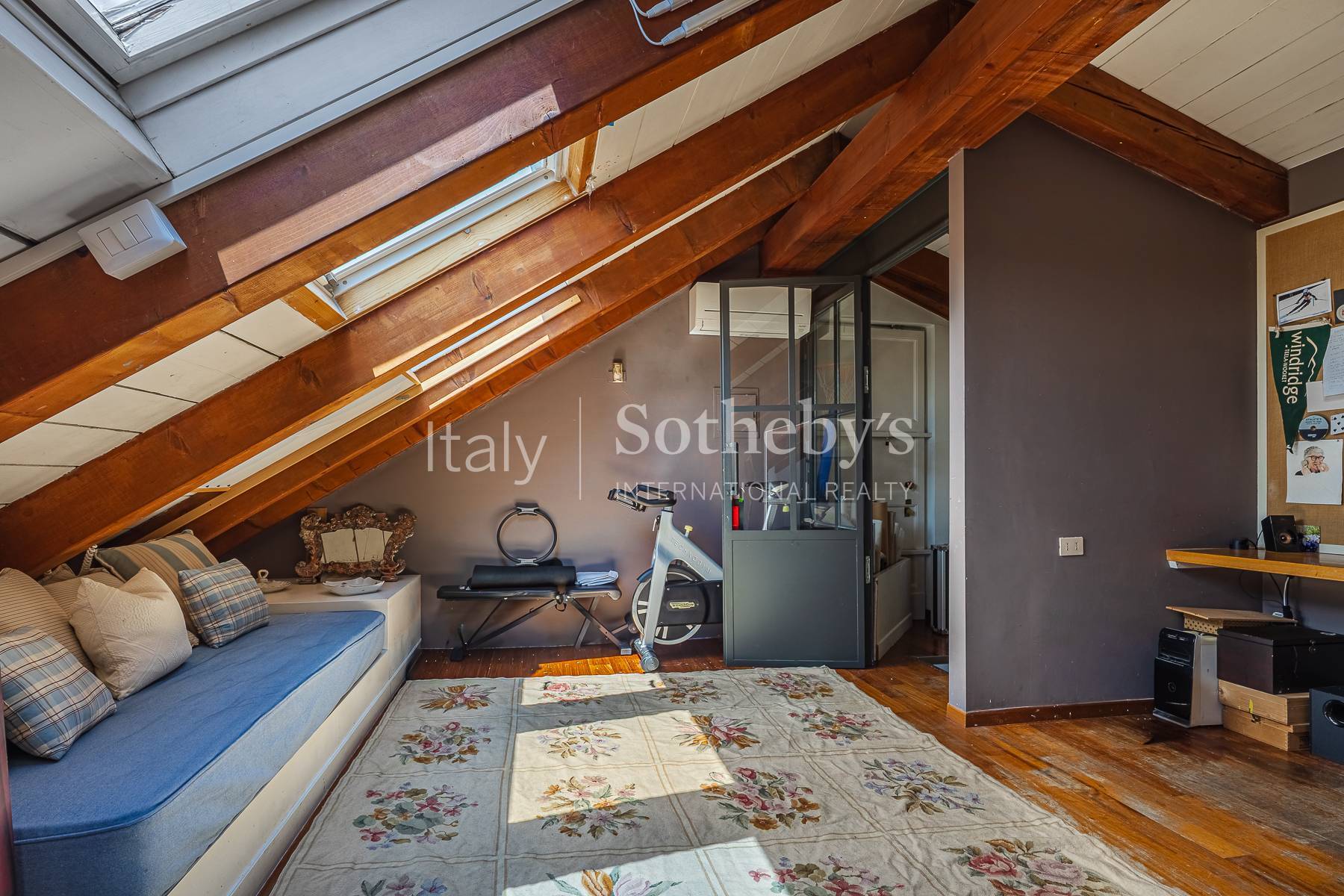 Charming Penthouse and Top-Floor Apartment in the Sant’Ambrogio Area - 物件實景