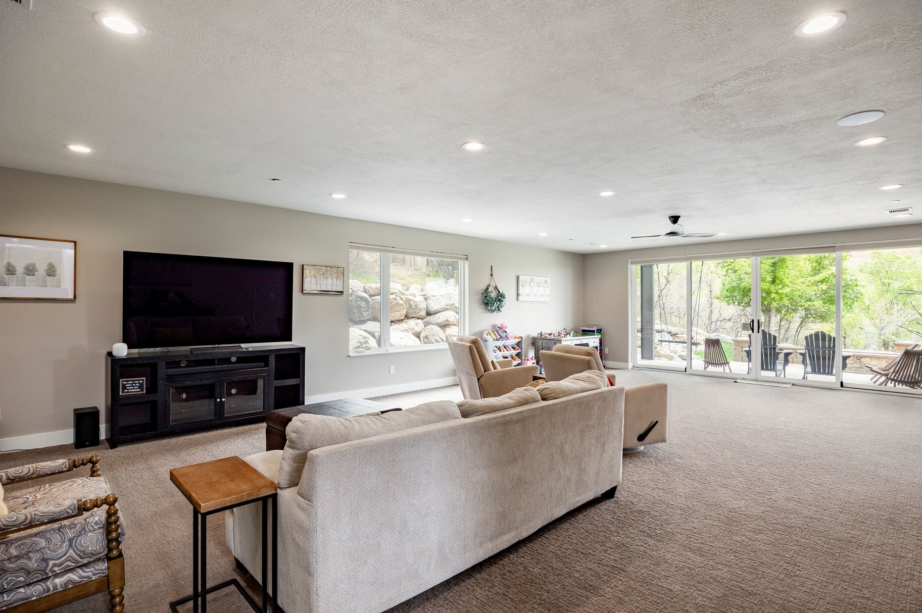  Mountain Contemporary Masterpiece with Panoramic Summit Creek Views - 物件實景