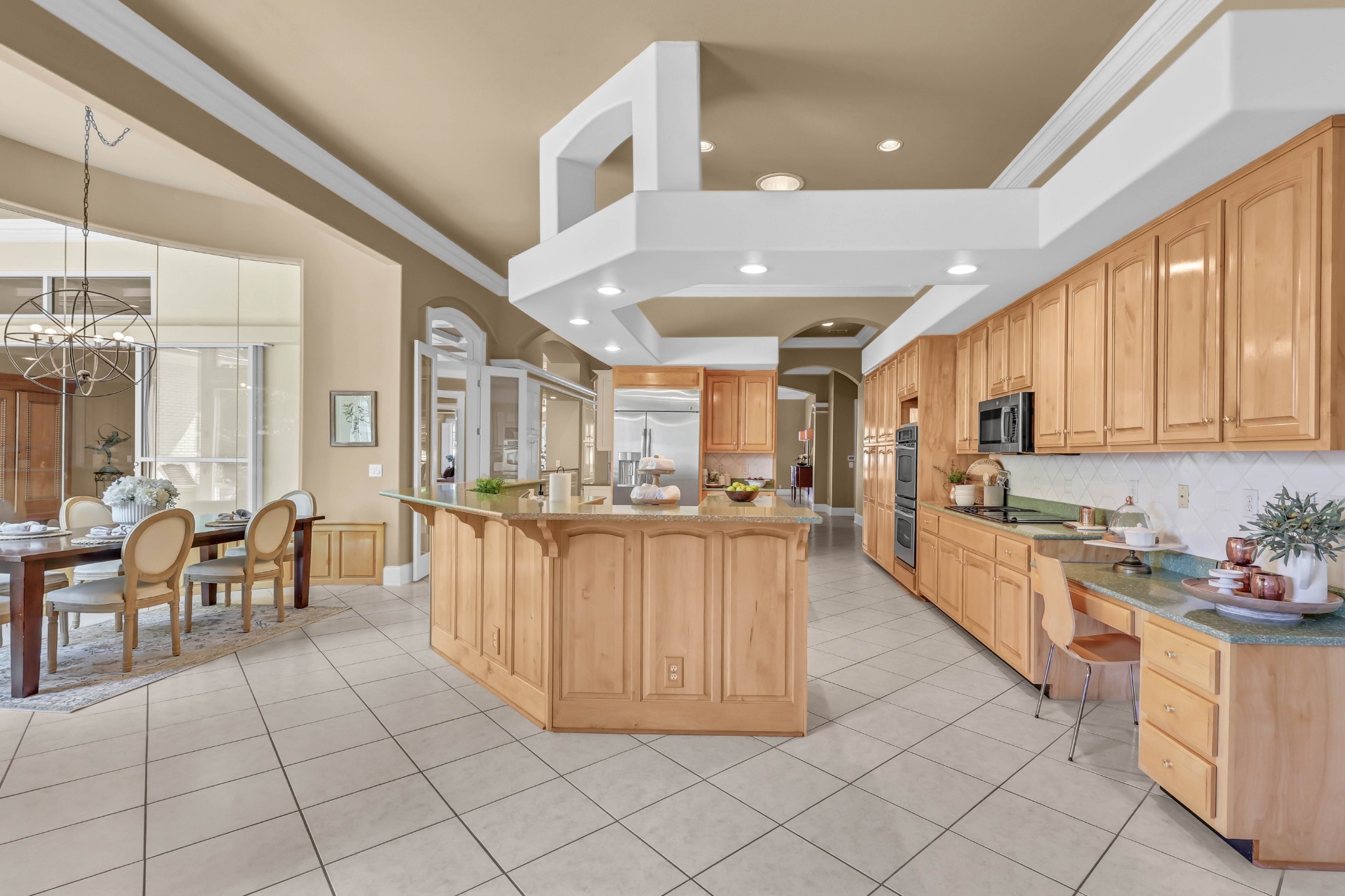 Clarksville, Tennessee, 37043, United States, 4 Bedrooms Bedrooms, ,4 BathroomsBathrooms,Residential,For Sale,1980790