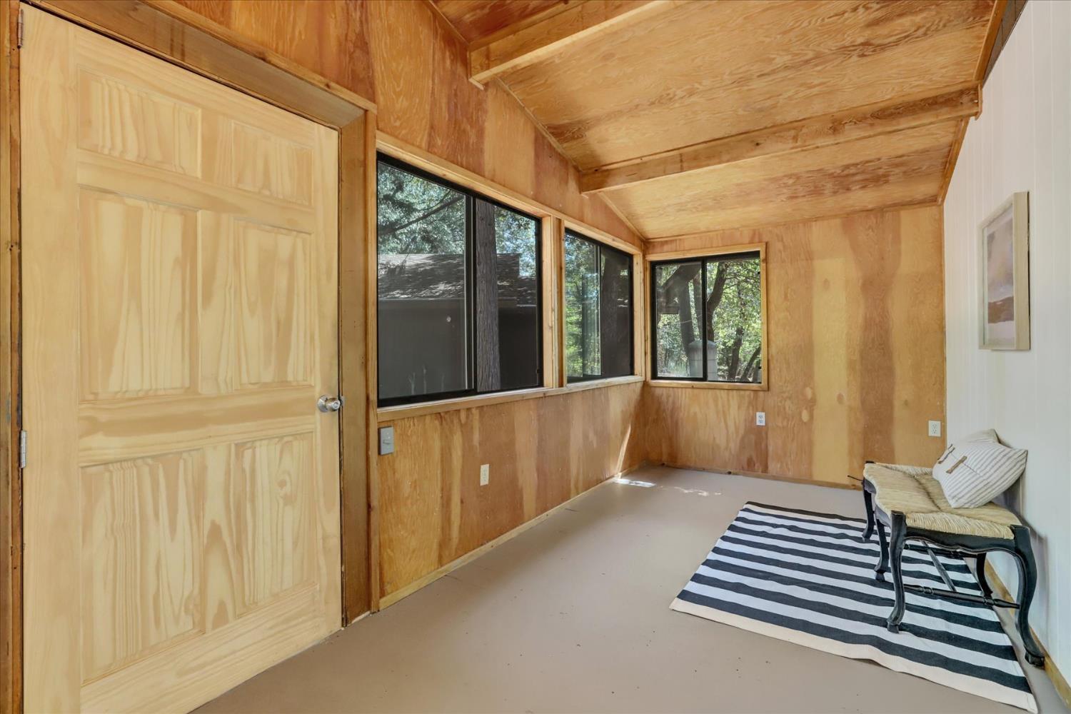 Nevada City, California, 95959, United States, 2 Bedrooms Bedrooms, ,2 BathroomsBathrooms,Residential,For Sale,1982530