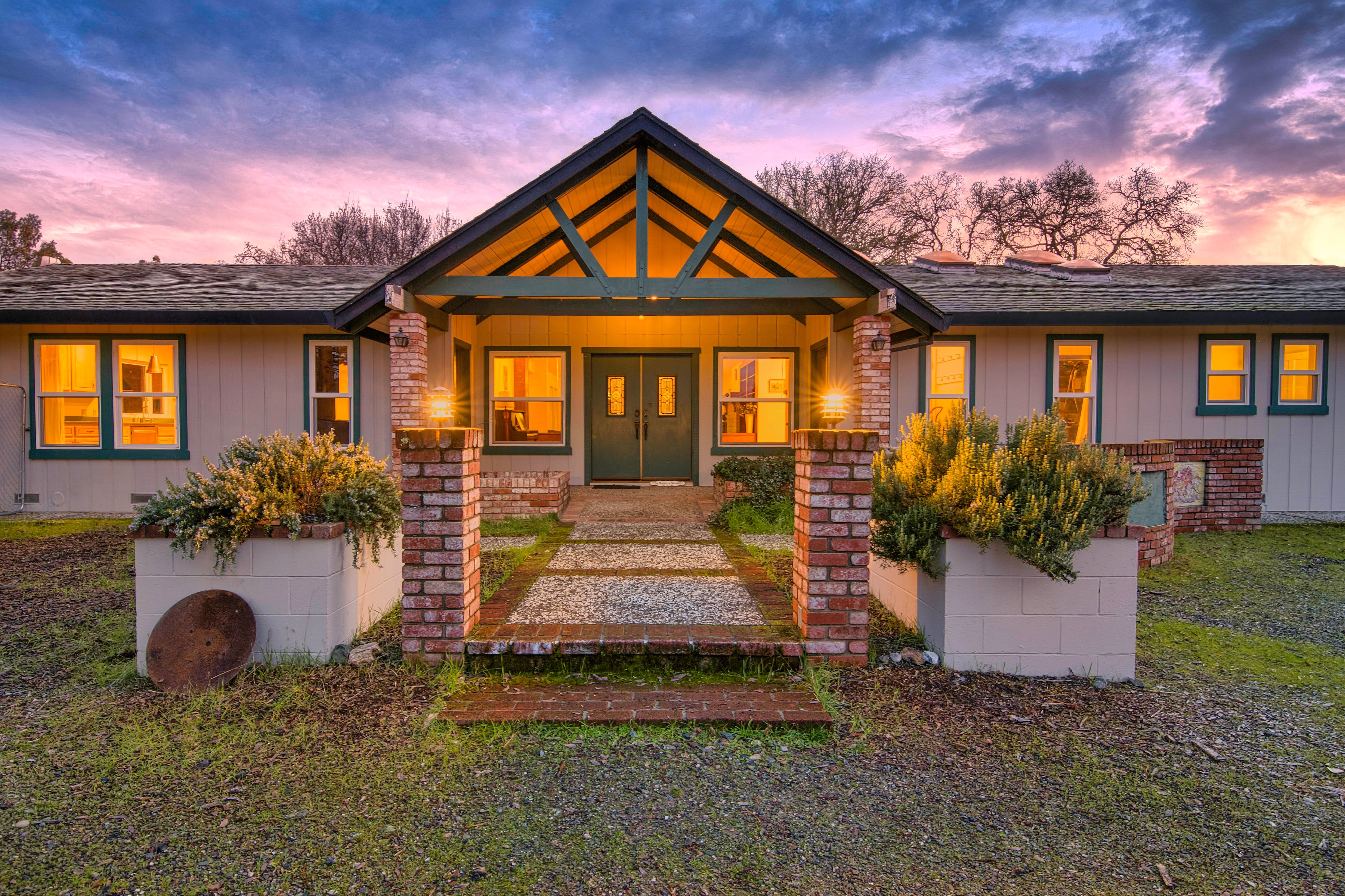  4962 Gaddy Lane - 物件實景