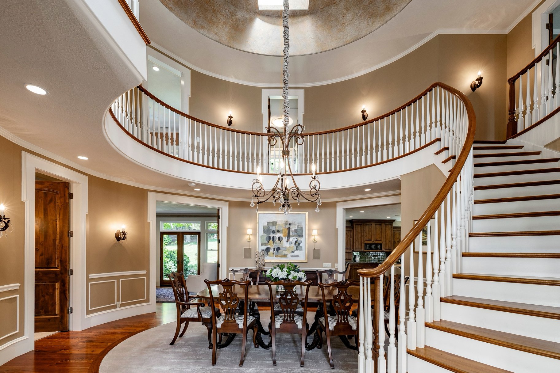  Defining Luxury with Timeless Architecture - 物件實景