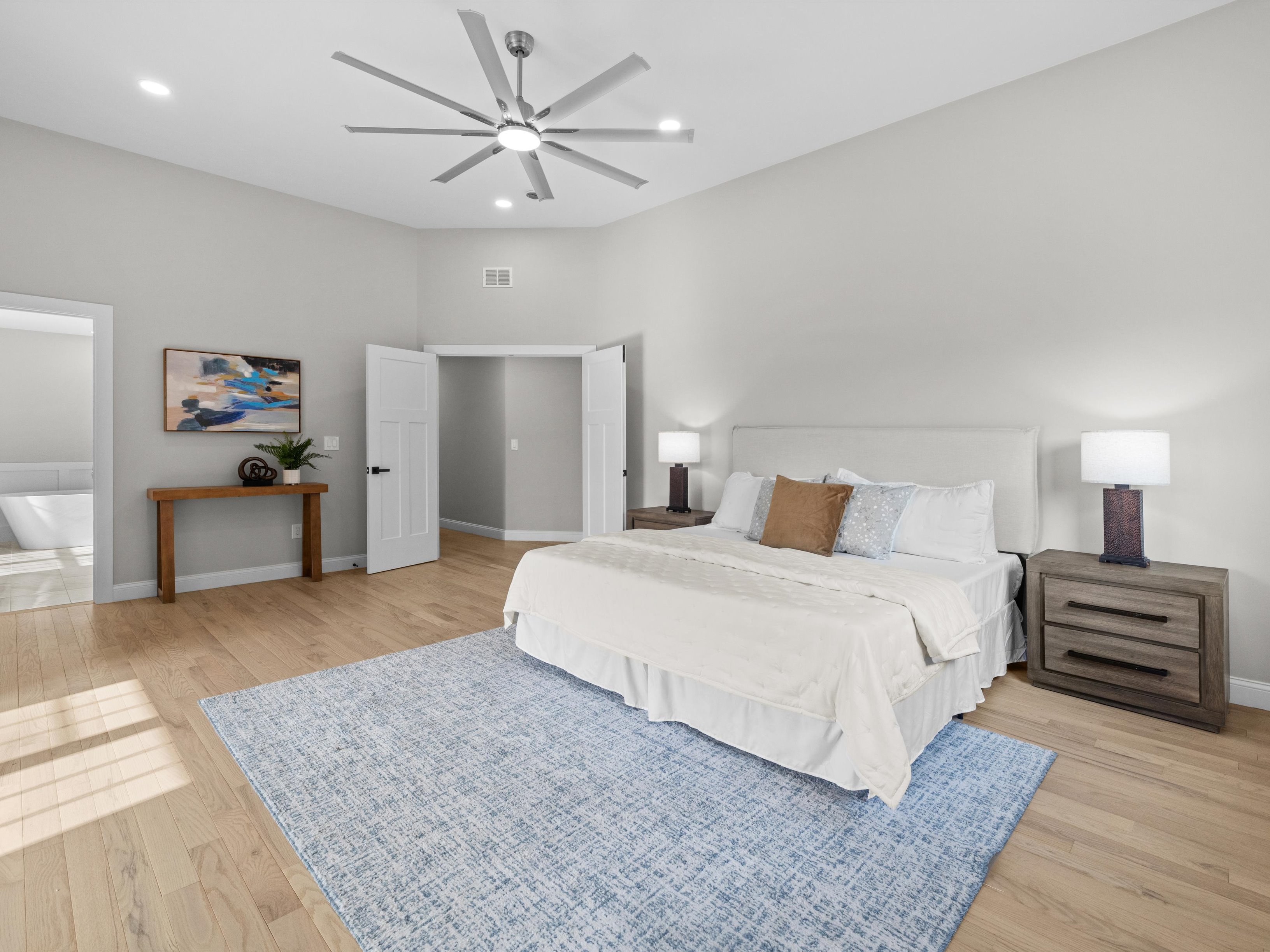  10 Falcon Drive, Shrewsbury, MA 01545 - 物件實景