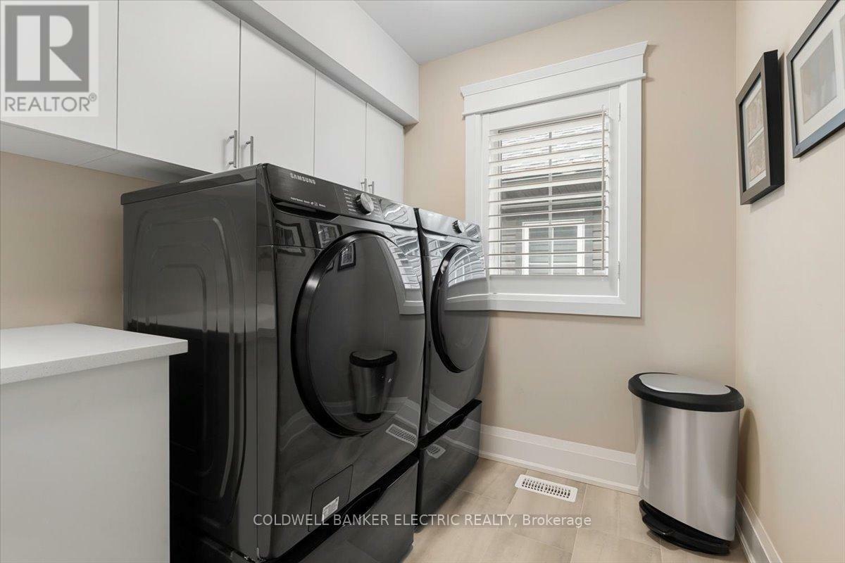 PETERBOROUGH NORTH (NORTH), Ontario, K9K 0H7, CA, 5 Bedrooms Bedrooms, ,4 BathroomsBathrooms,Residential,For Sale,1827816