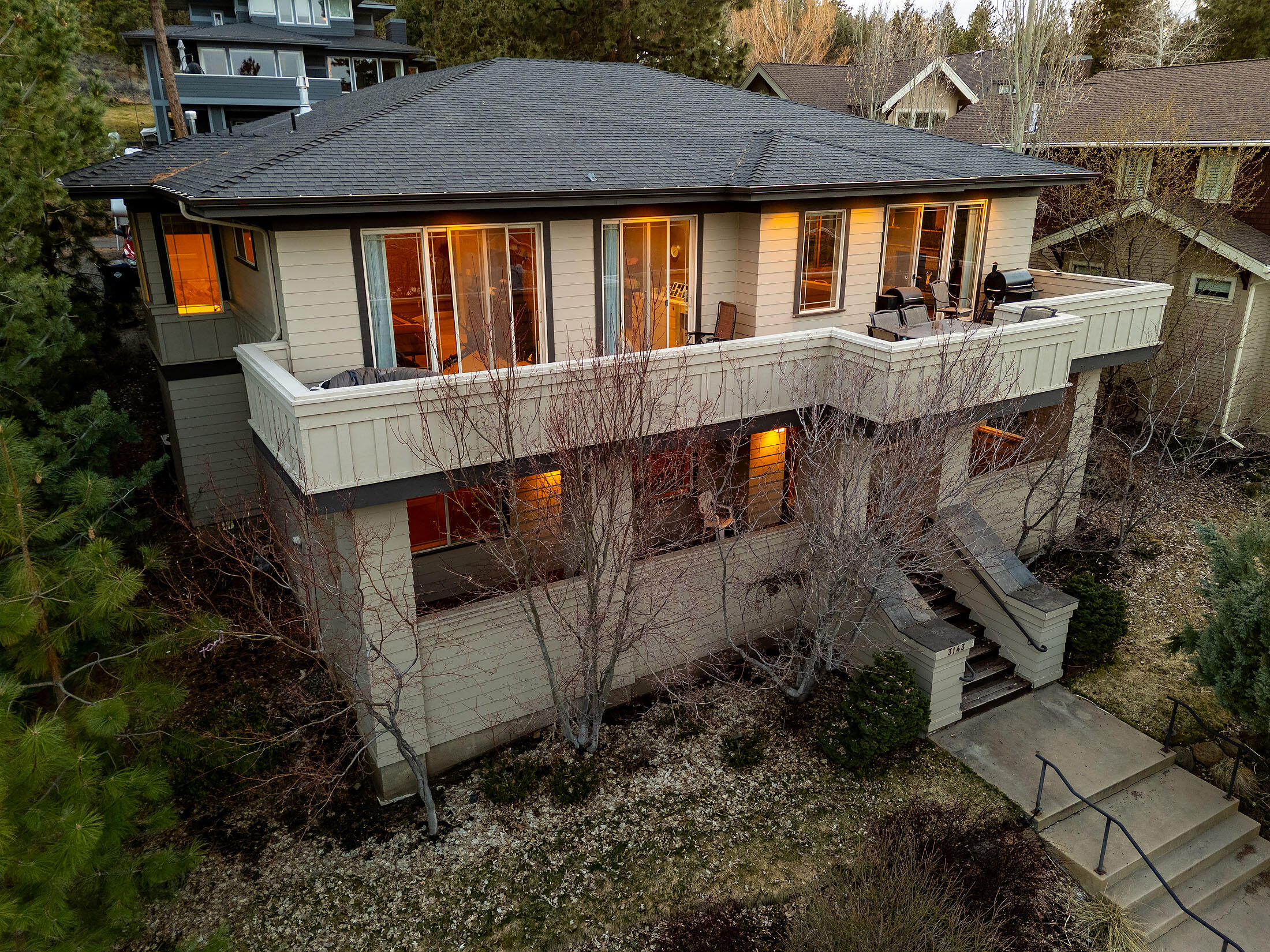 Bend, Oregon, 97703, United States, 4 Bedrooms Bedrooms, ,3 BathroomsBathrooms,Residential,For Sale,1805310
