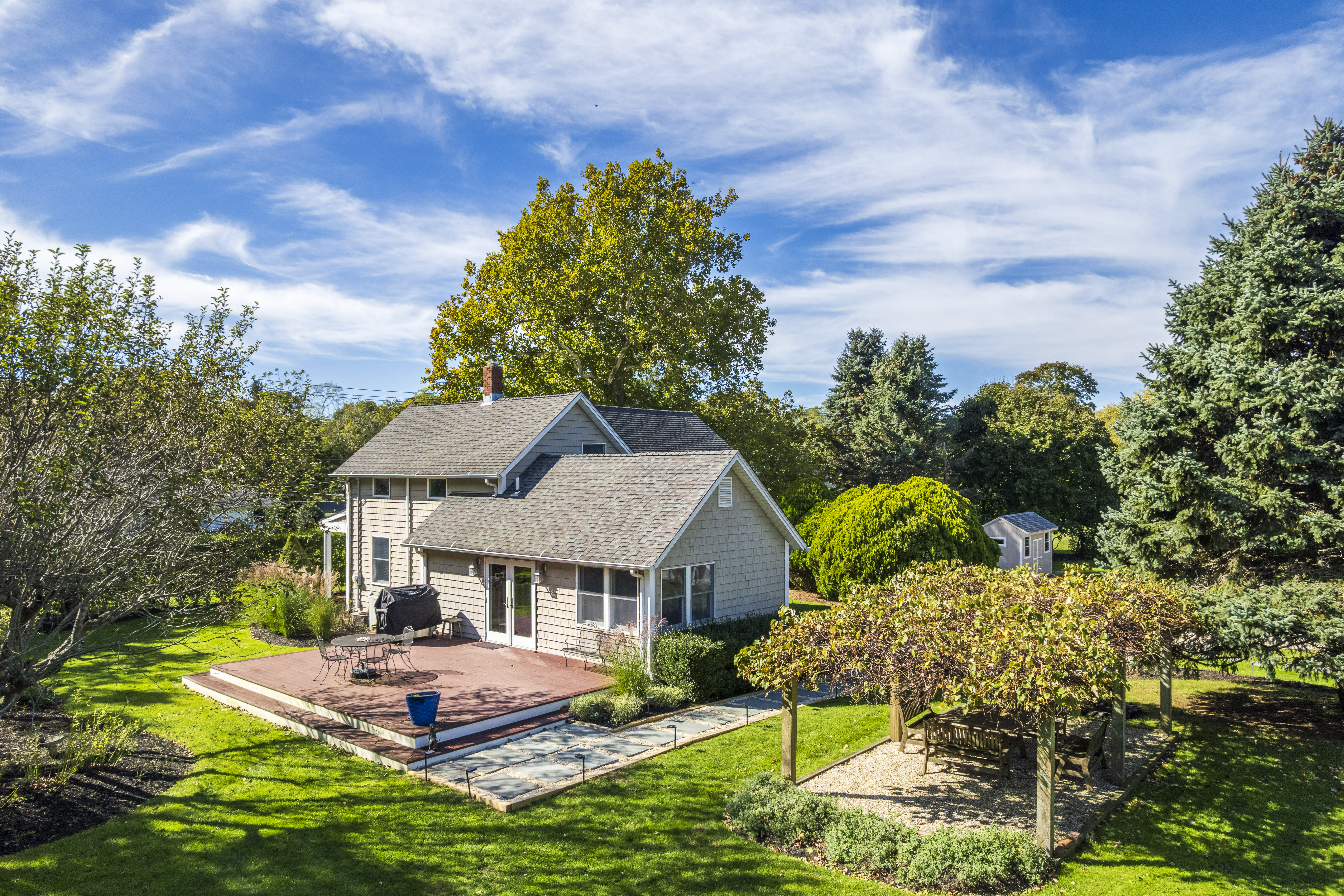 Cutchogue, New York, 11935, United States, 4 Bedrooms Bedrooms, ,2 BathroomsBathrooms,Residential,For Sale,1987431