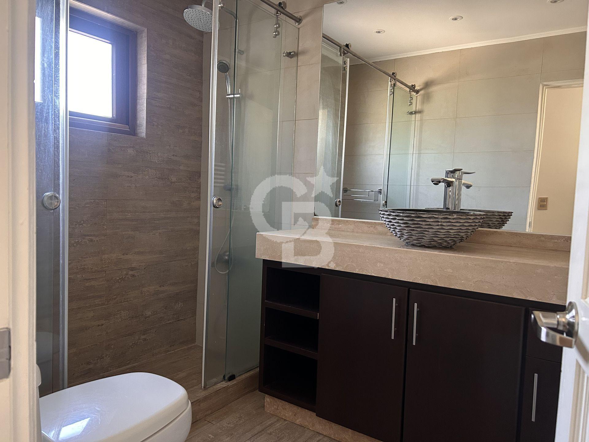 Chiguayante, Chile, 5 Bedrooms Bedrooms, ,6 BathroomsBathrooms,Residential,For Sale,1971587