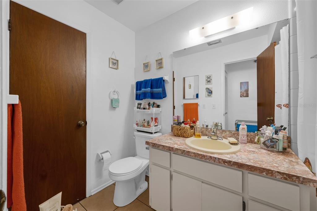 Orlando, Florida, 32825, United States, 4 Bedrooms Bedrooms, ,Residential,For Sale,1957185