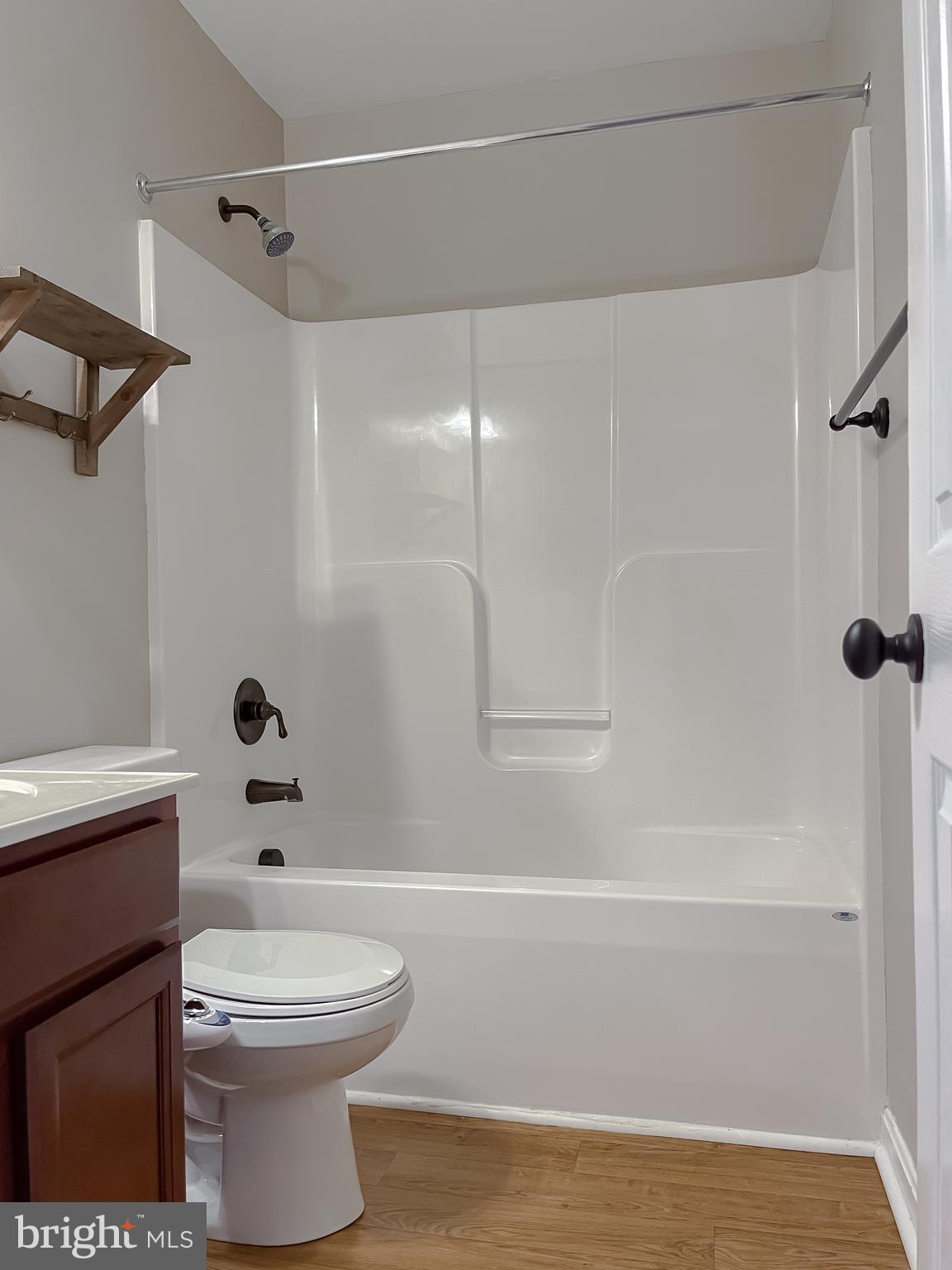 Saint Inigoes, Maryland, 20684, United States, 4 Bedrooms Bedrooms, ,4 BathroomsBathrooms,Residential,For Sale,1935766