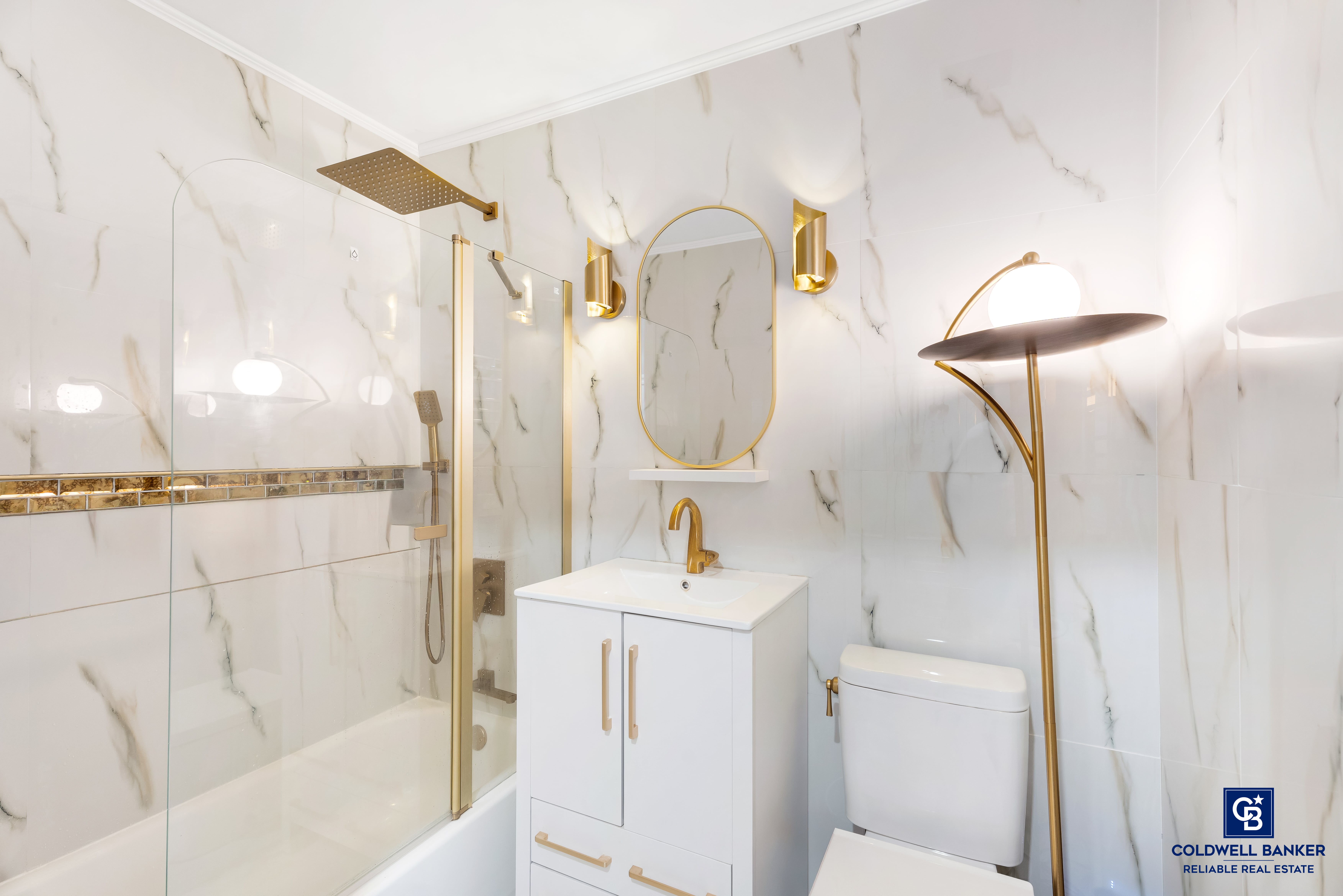 Brooklyn, New York, 11235, United States, 1 Bedroom Bedrooms, ,1 BathroomBathrooms,Residential,For Sale,1818235